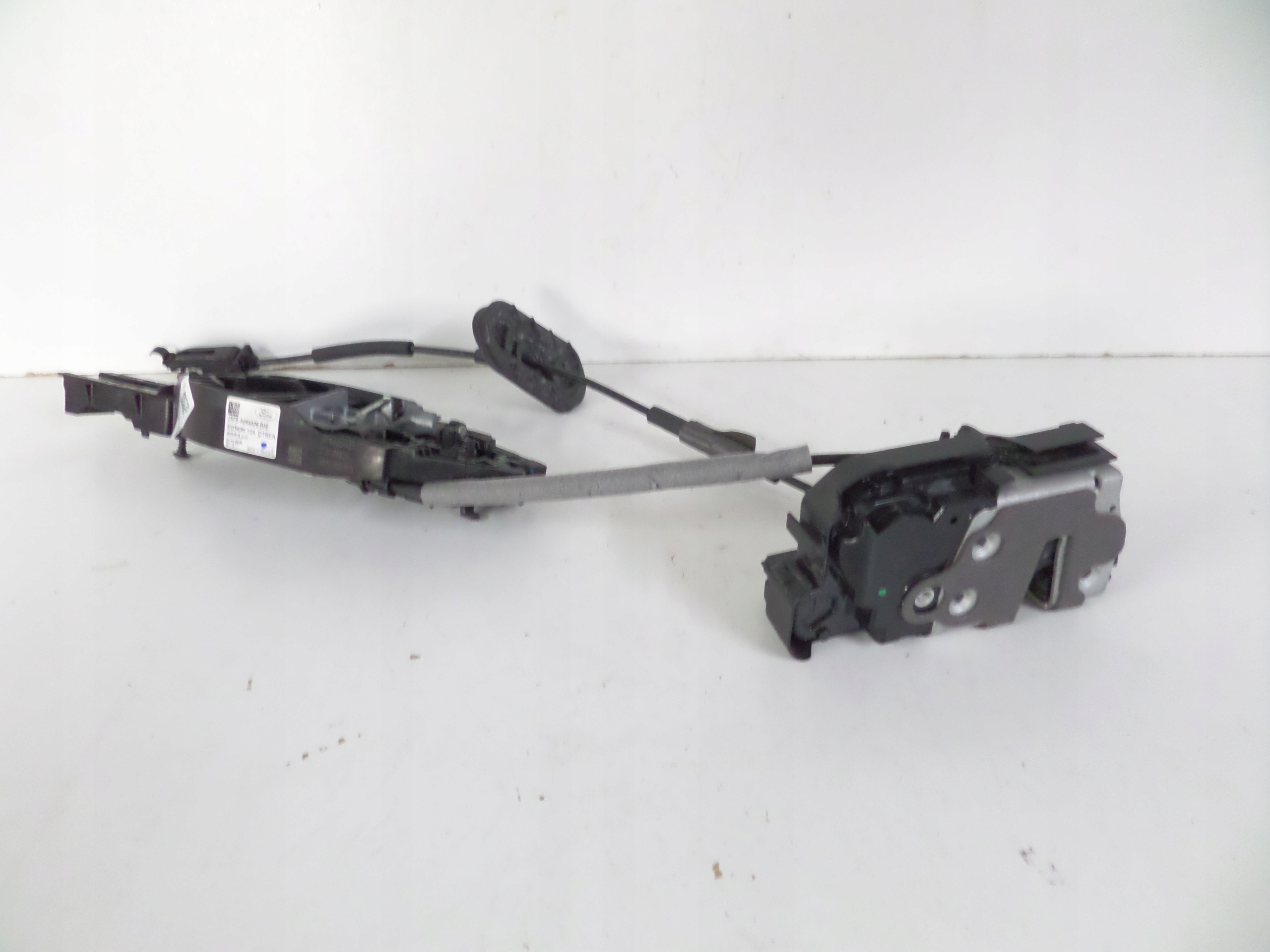ZAMOK PRAVYCH ZADNYCH DVERI FORD FOCUS MK4 18-
