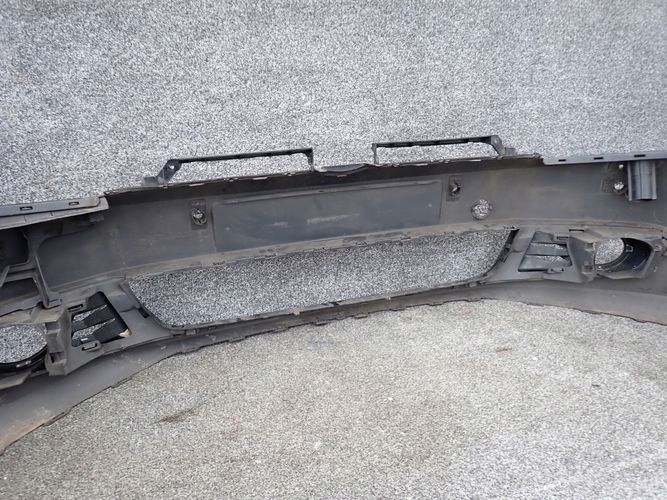 VW GOLF VI 3d 5d PREDNÝ NÁRAZNÍK