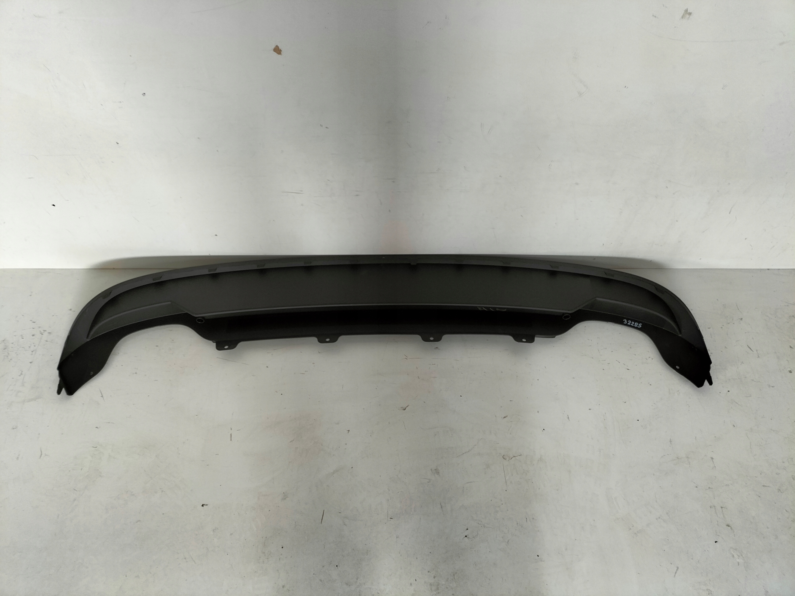 SPOJLER LIŠTA ZADNÉHO NÁRAZNÍKA SKODA OCTAVIA IV 19- KOMBI