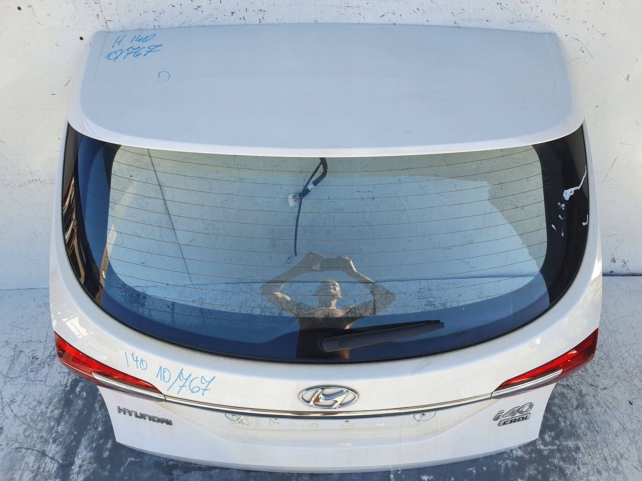 Hyundai i40 kombi ZADNA KAPOTA