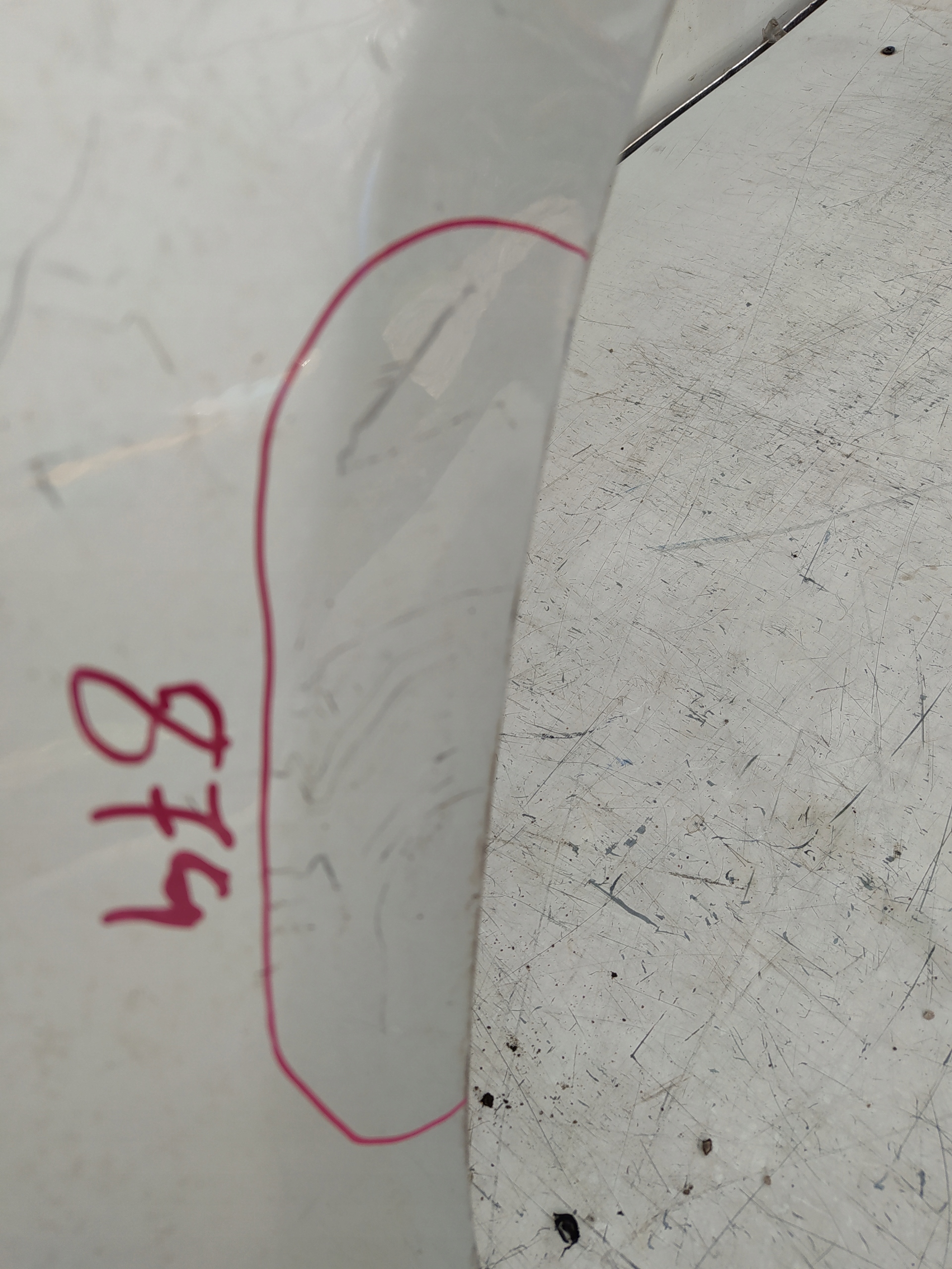 PEUGEOT 3008 PRAVY PREDNY BLATNIK