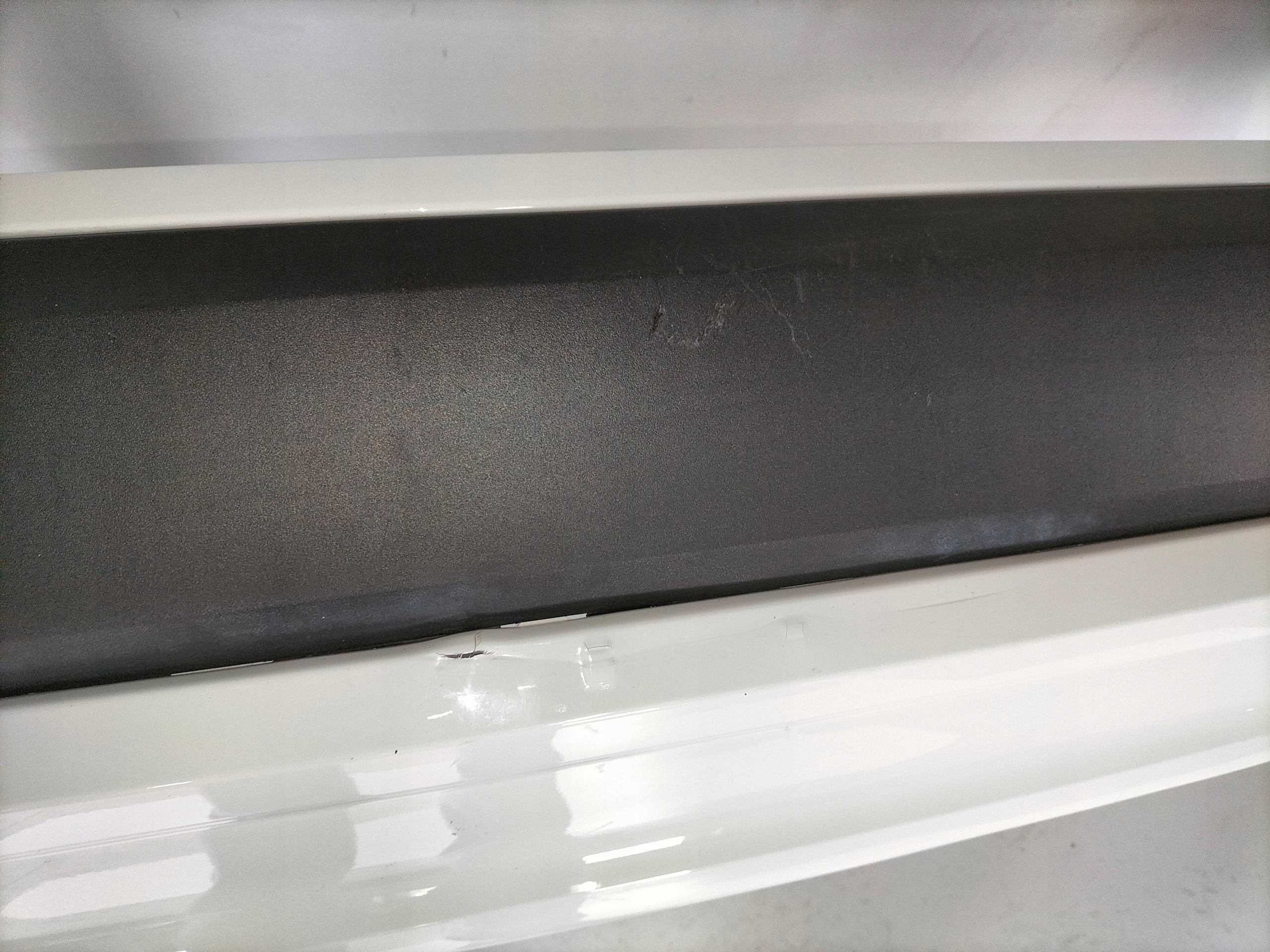 ZADNÝ NÁRAZNÍK BMW X1 F48 15-