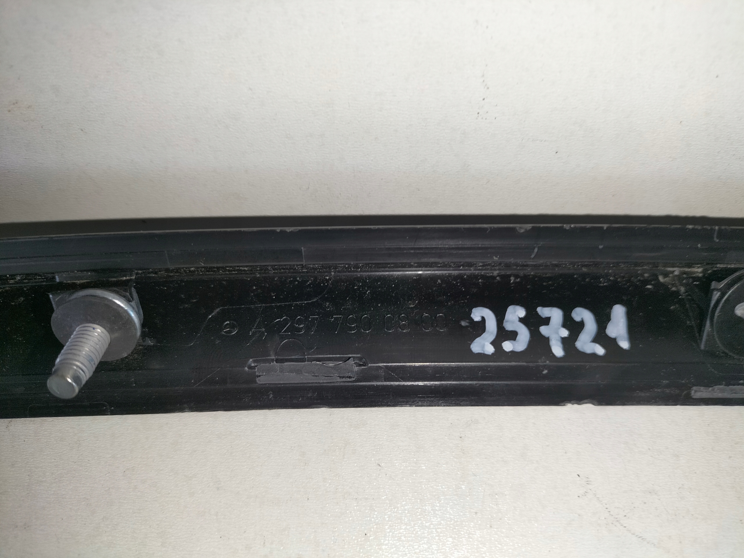 SPOJLER ZADNEJ KAPOTY MERCEDES EQS V297 21-