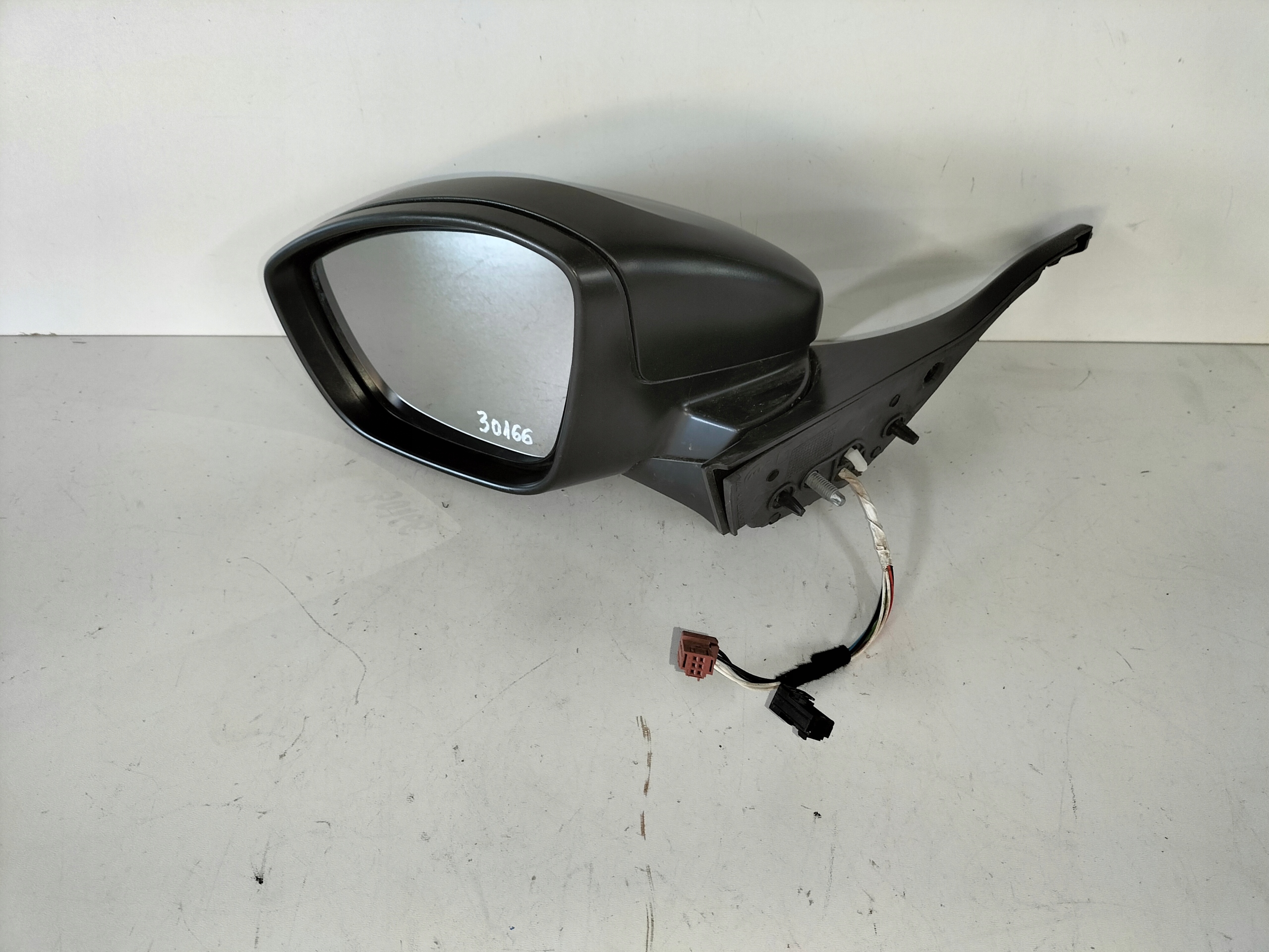 ĽAVÉ ZRKADLO ELEKTRICKÉ PEUGEOT 208 12-