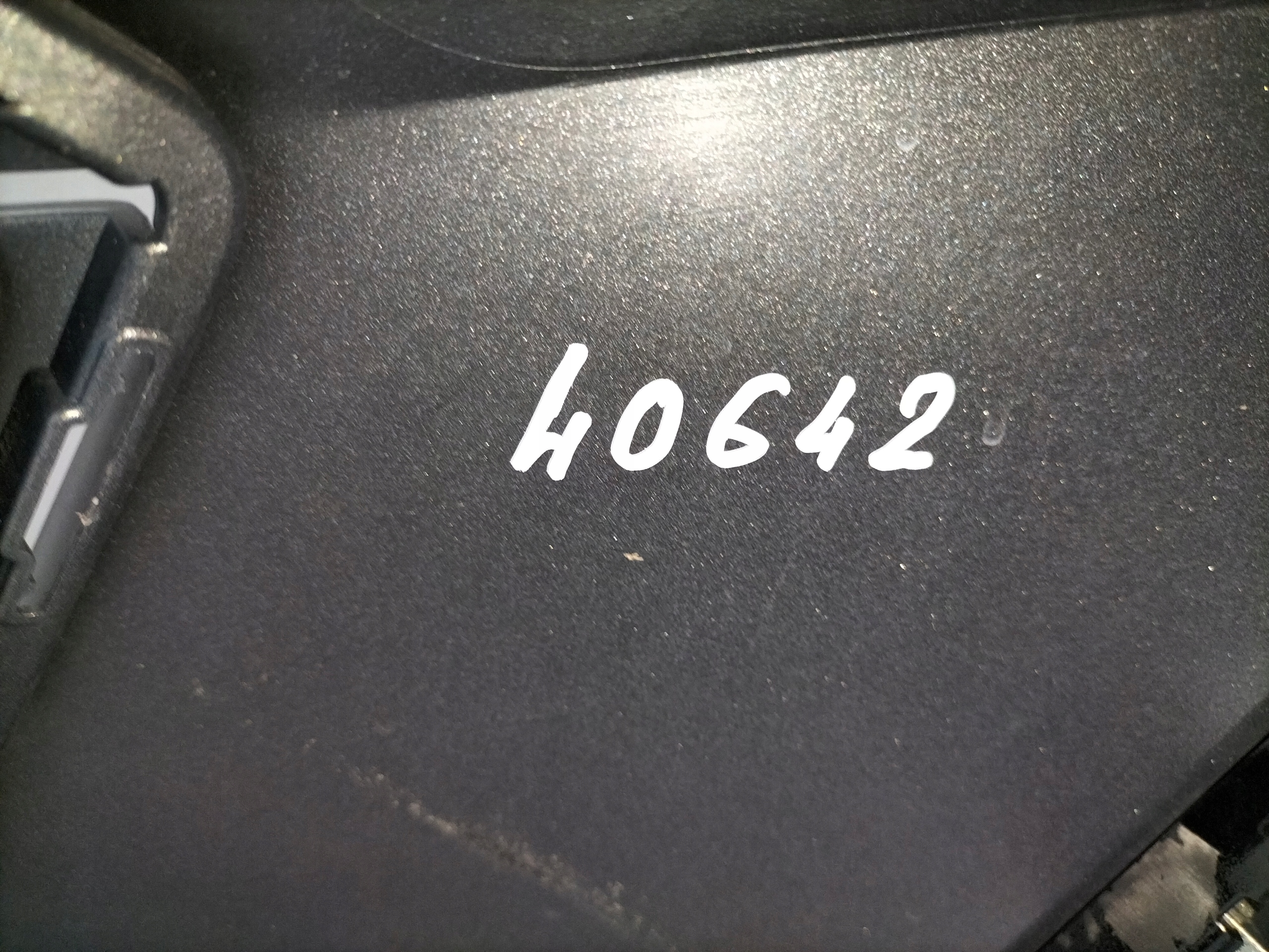 PREDNÝ NÁRAZNÍK BMW 5 G60 23- M-PAKET