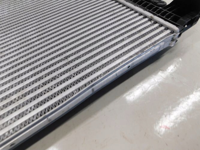 MERCEDES CLA GLB w247 CHLADIC VODY KLIMATIZACIE