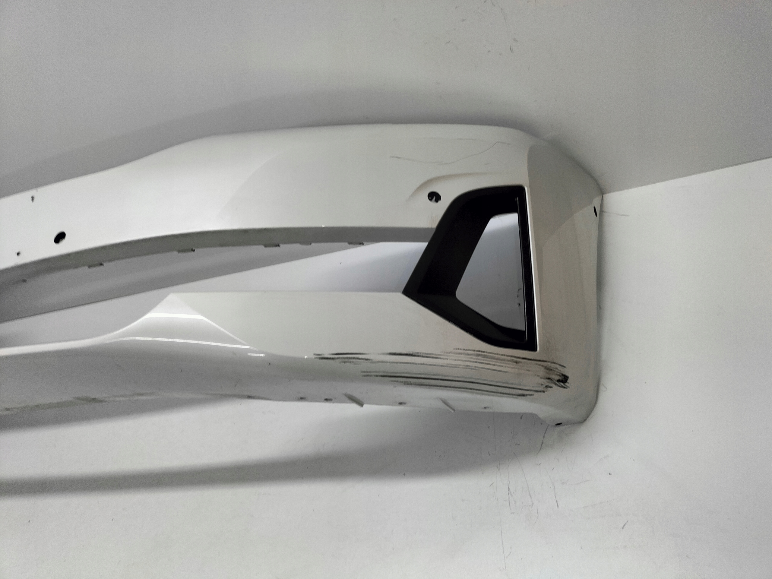PREDNÝ NÁRAZNÍK BMW 5 G30 G31 LIFT 20-