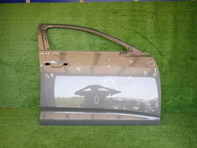 AUDI A6 C8 18- PRAVE PREDNE DVERE