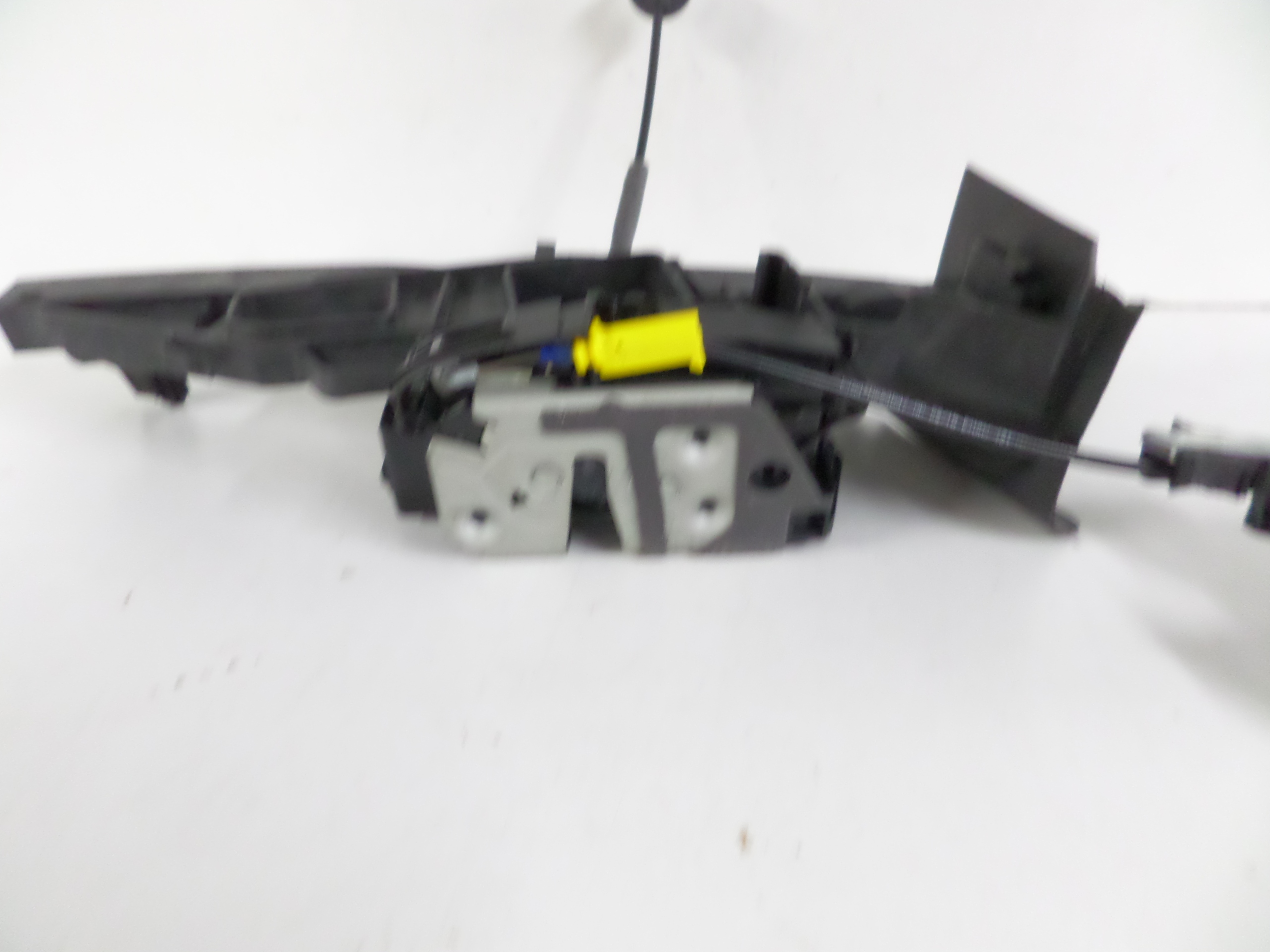 ZAMOK LAVYCH ZADNYCH DVERI FORD KUGA MK2 LIFT 16-