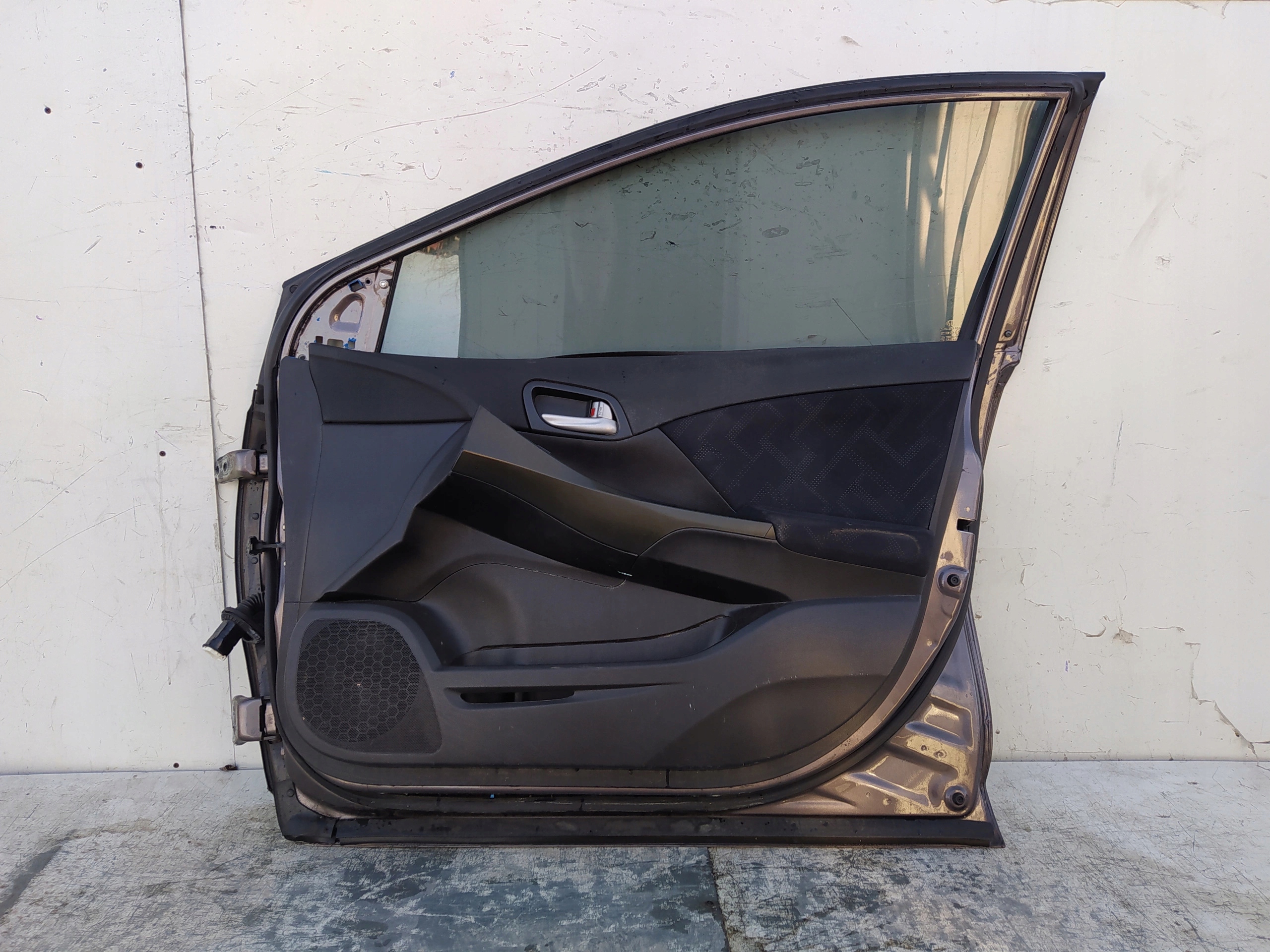 HONDA CIVIC IX HB DVERE PREDNÉ PRAVÉ