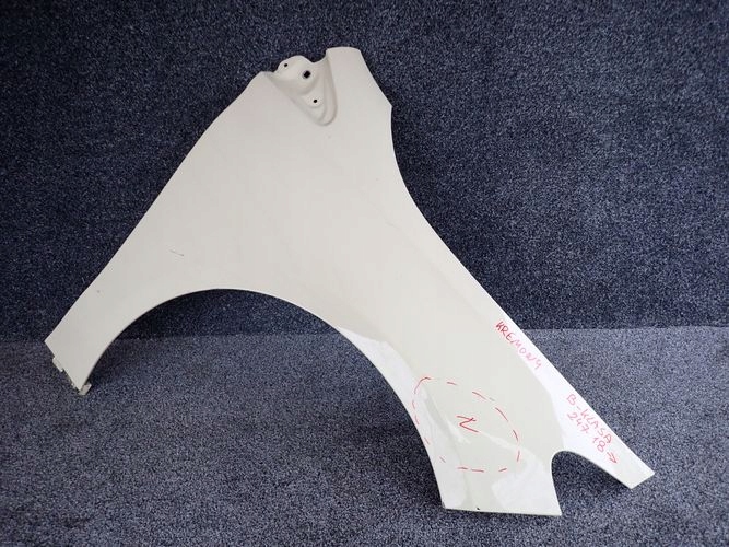 MERCEDES W247 247 B-KLASA 18- PRAVY PREDNY BLATNIK