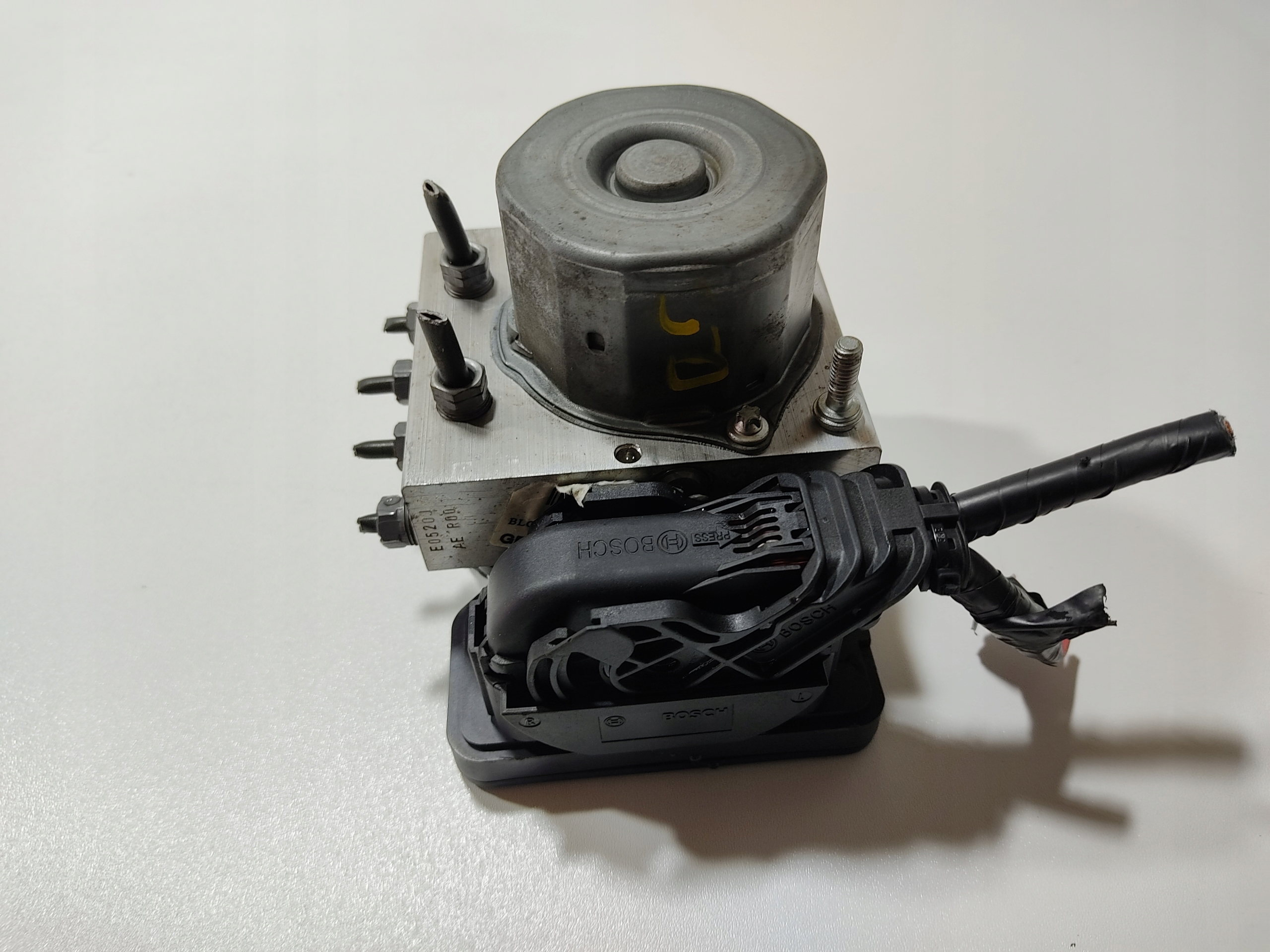 RIADIACA JEDNOTKA KOCKA ABS RENAULT KANGOO III 1.5 DCI 476601348R 2014-2020 LIFT