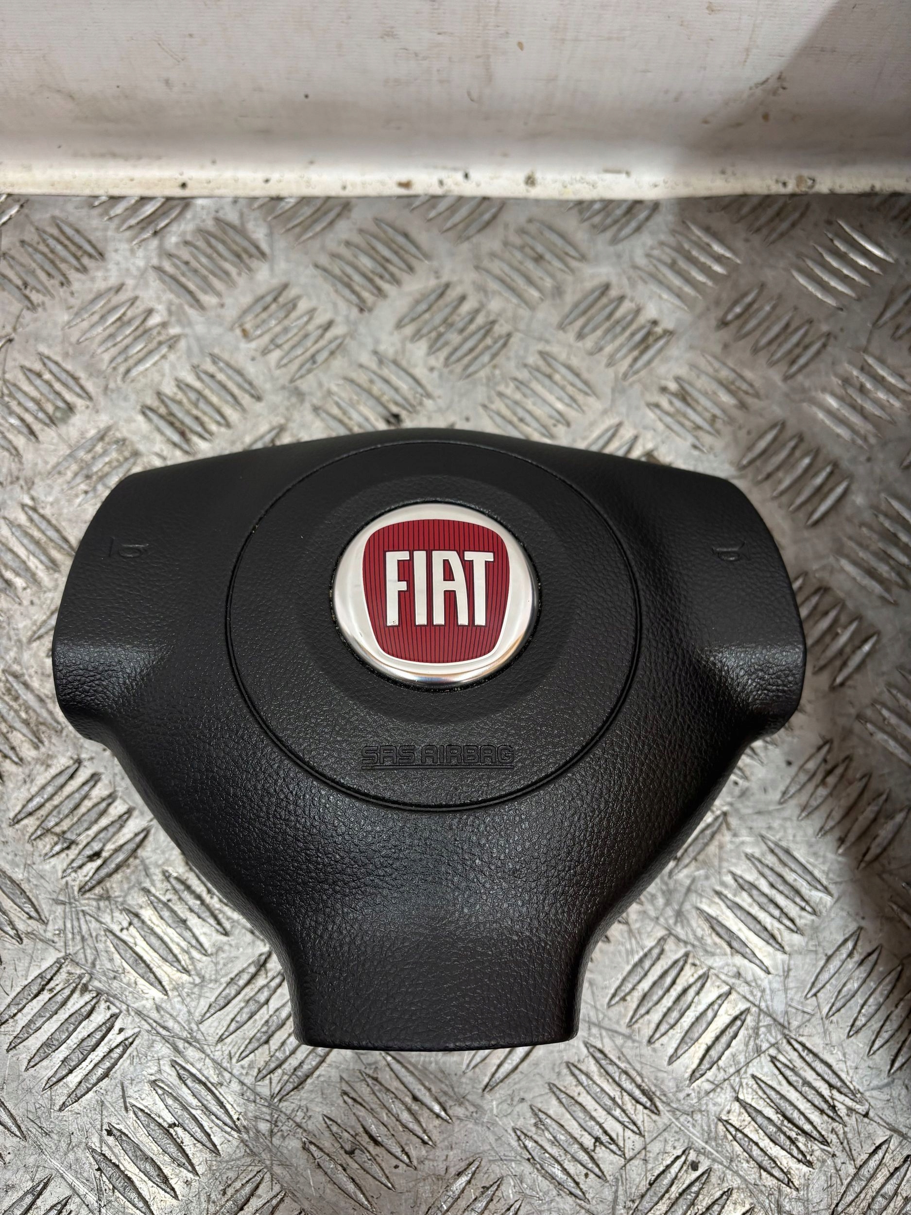 AIRBAG VODIČA A SPOLUJAZDCA FIAT SEDICI LIFT