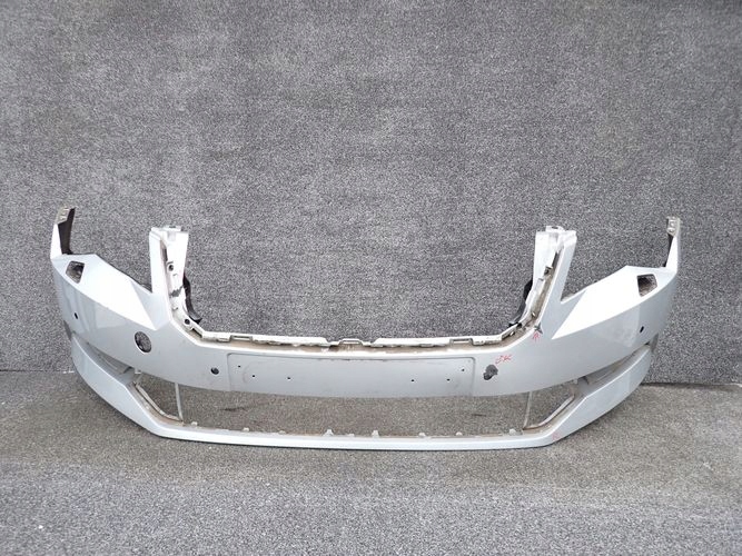 SKODA SUPERB III 15- PREDNÝ NÁRAZNÍK