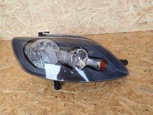 VW GOLF V PLUS PRAVE PREDNE SVETLO 5M1941006B VW GOLF V PLUS PRAVE PREDNE SVETLO 5M1941006B