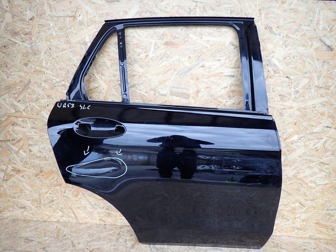 MERCEDES W253 253 GLC PRAVE ZADNE DVERE