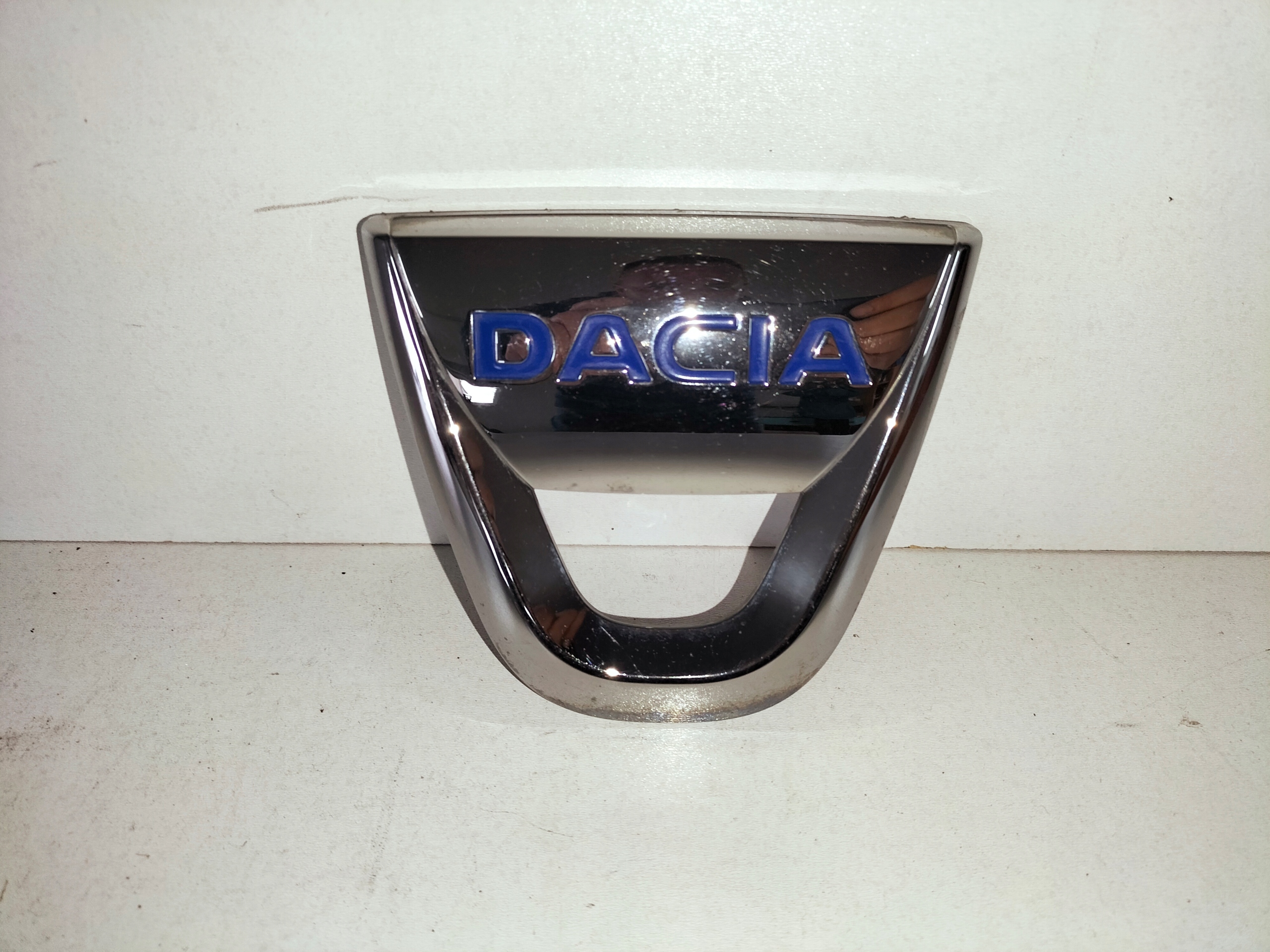 ZADNY ZNAK LOGO DACIA LOGAN SANDERO II 12-