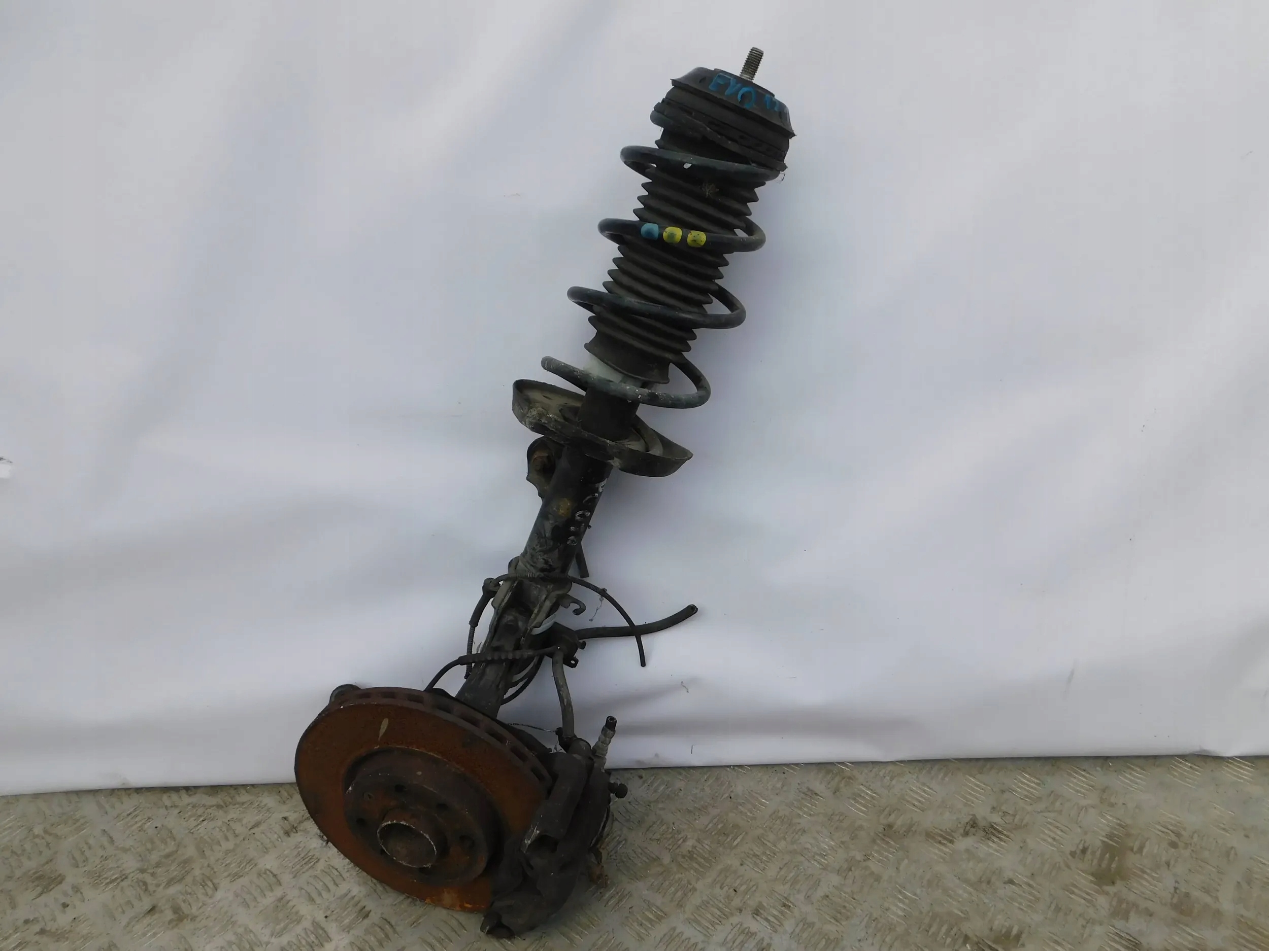 PRAVÝ OTOČ MCPHERSON FIAT GRANDE PUNTO EVO 1.2 1.4