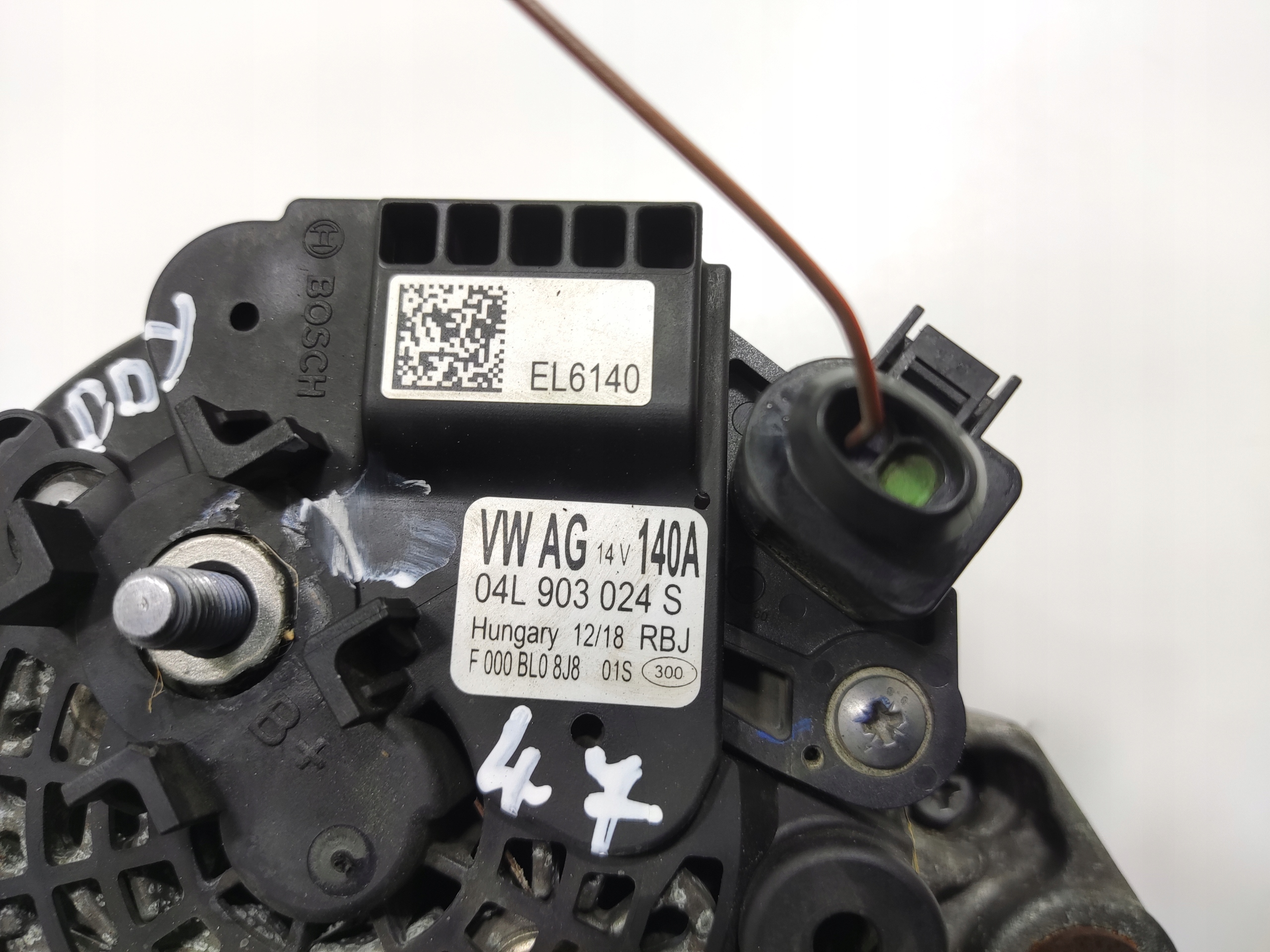 ALTERNÁTOR VOLKSWAGEN CADDY III IV 2K5 2.0 TDI 2015-2019 LIFT 04L903024S