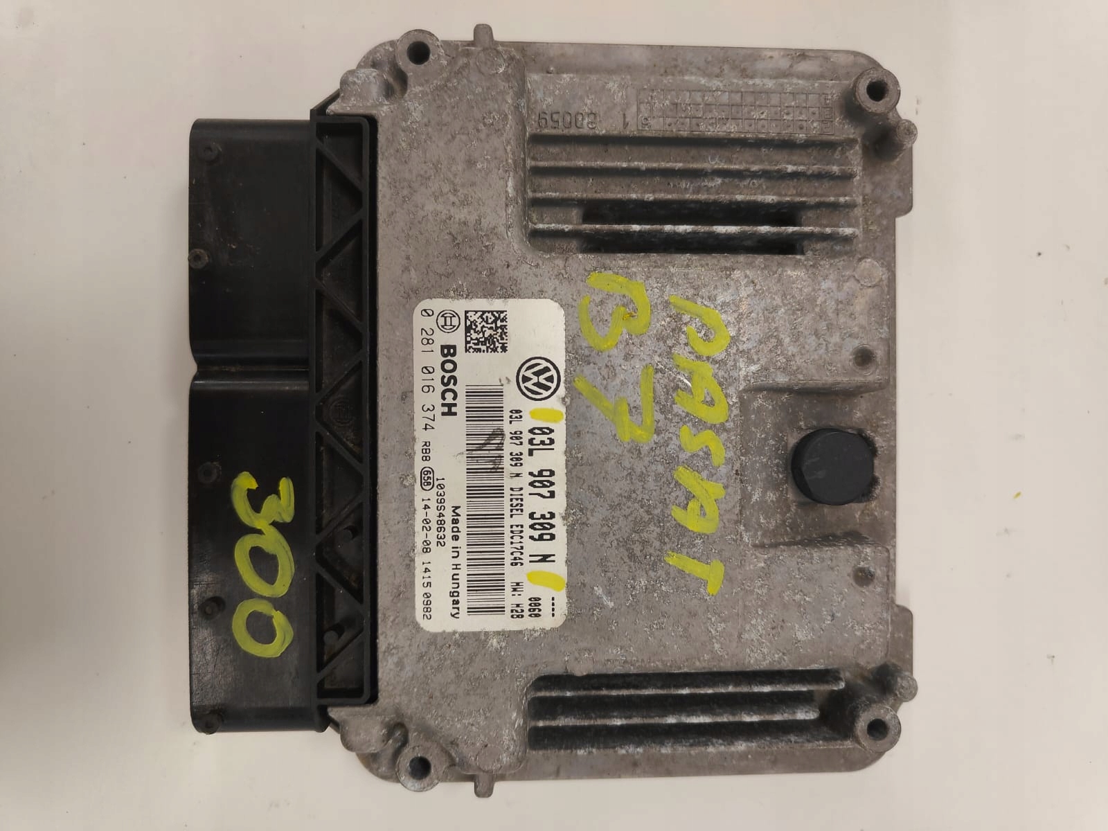 Volkswagen PASSAT  b7 03L907309N RIADIACA JEDNOTKA MOTORA