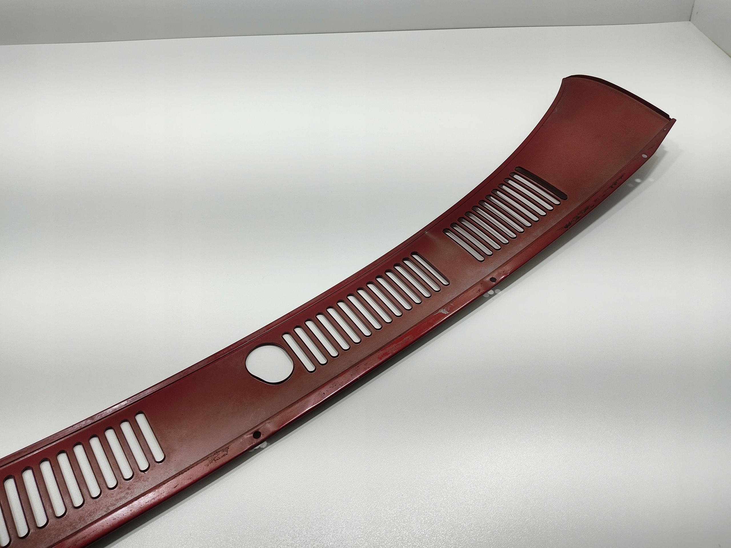 TORPEDO, PLAST POD STIERACE KOVOVE TOYOTA 4RUNNER EUROPA 1990-1996