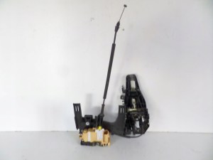 ZAMOK PRAVYCH PREDNYCH DVERI ALFA ROMEO STELVIO 17- ZAMOK PRAVYCH PREDNYCH DVERI ALFA ROMEO STELVIO 17-