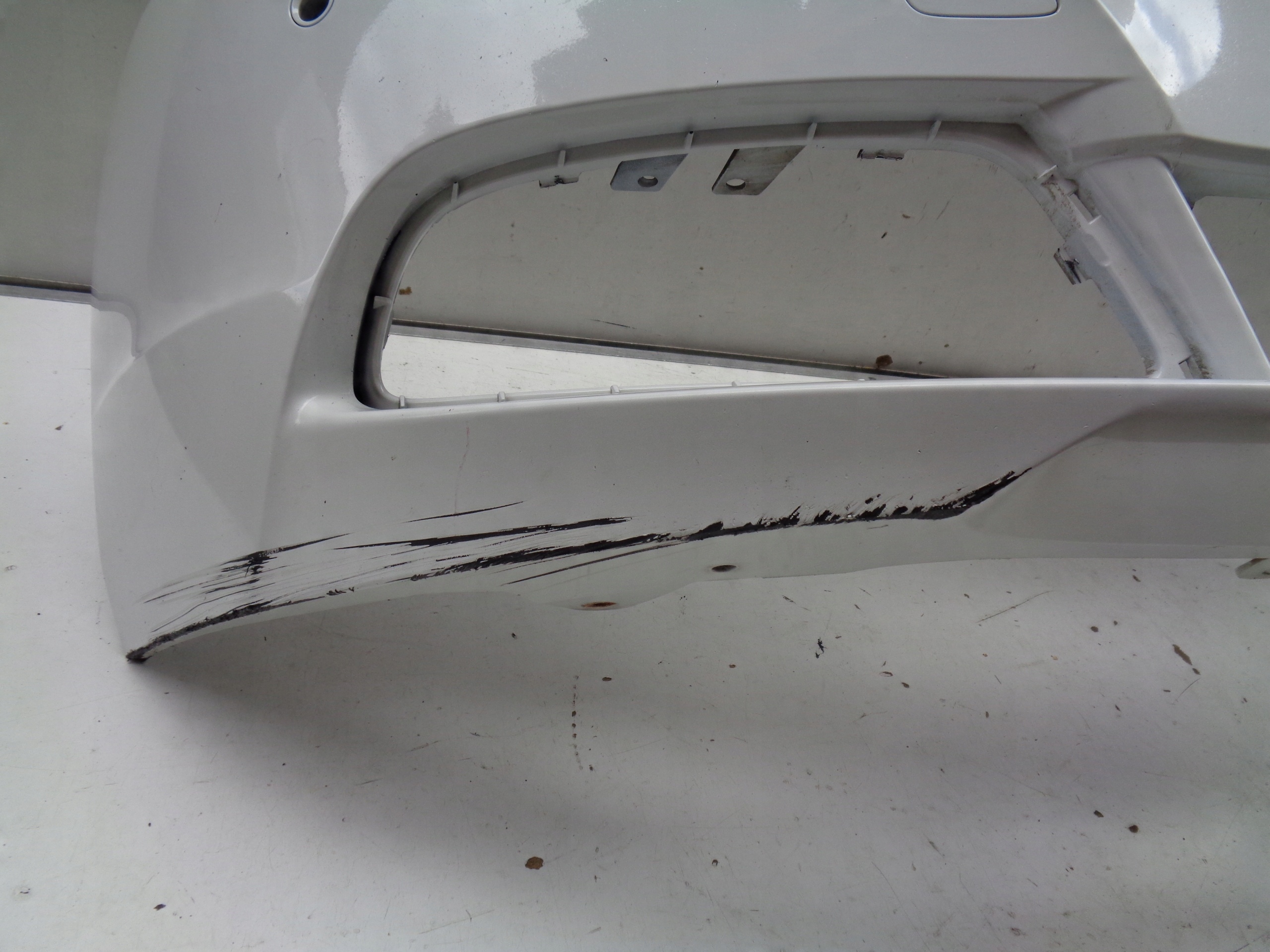 PREDNÝ NÁRAZNÍK BMW Z4 E89 NR 41768
