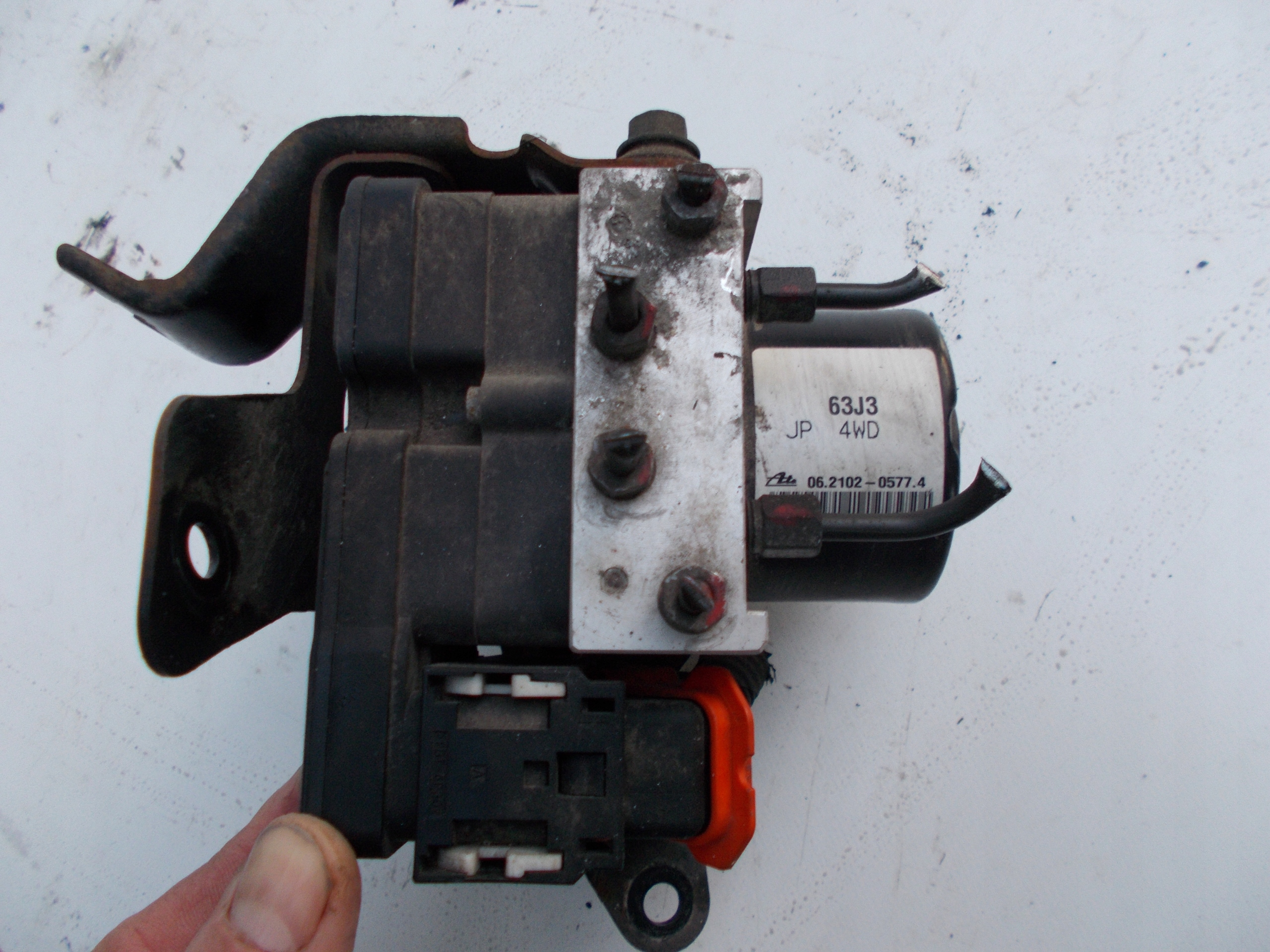 KOCKA ABS SUZUKI SWIFT MK6 06.2109-0813.3