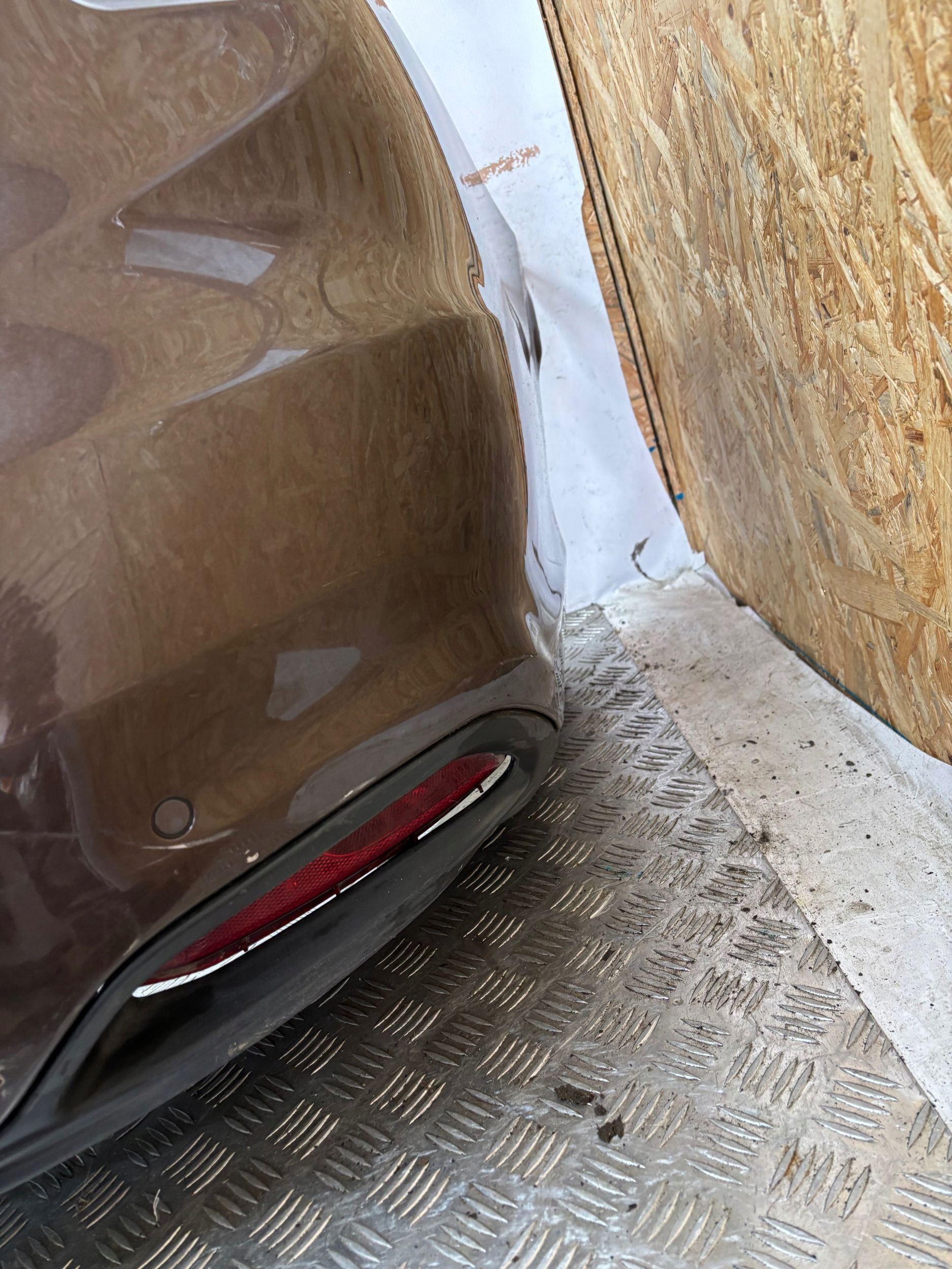 ZADNÝ NÁRAZNÍK FIAT TIPO II KOMBI PDC 16- 444/B