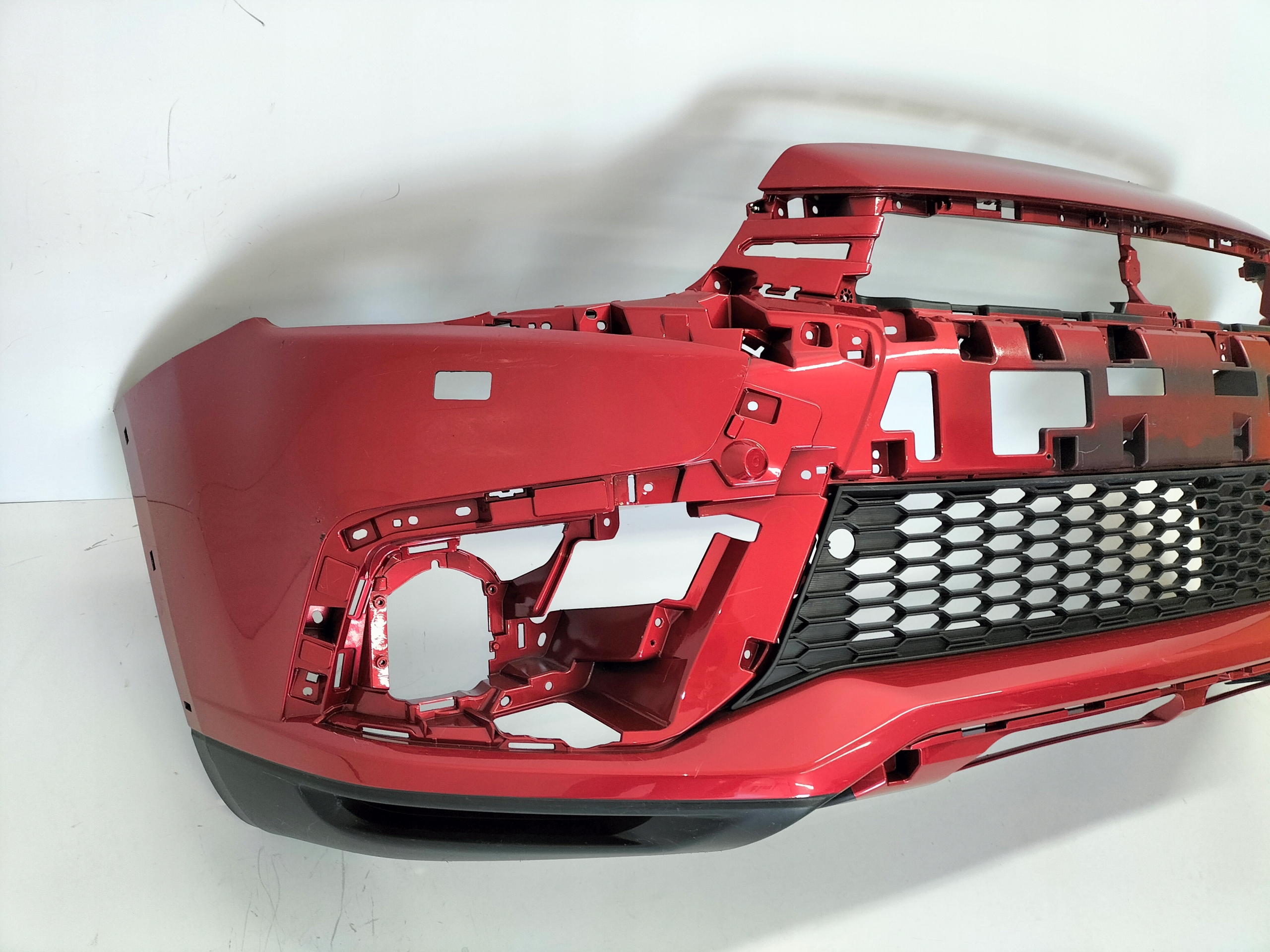 PREDNÝ NÁRAZNÍK MITSUBISHI ASX LIFT 17-19