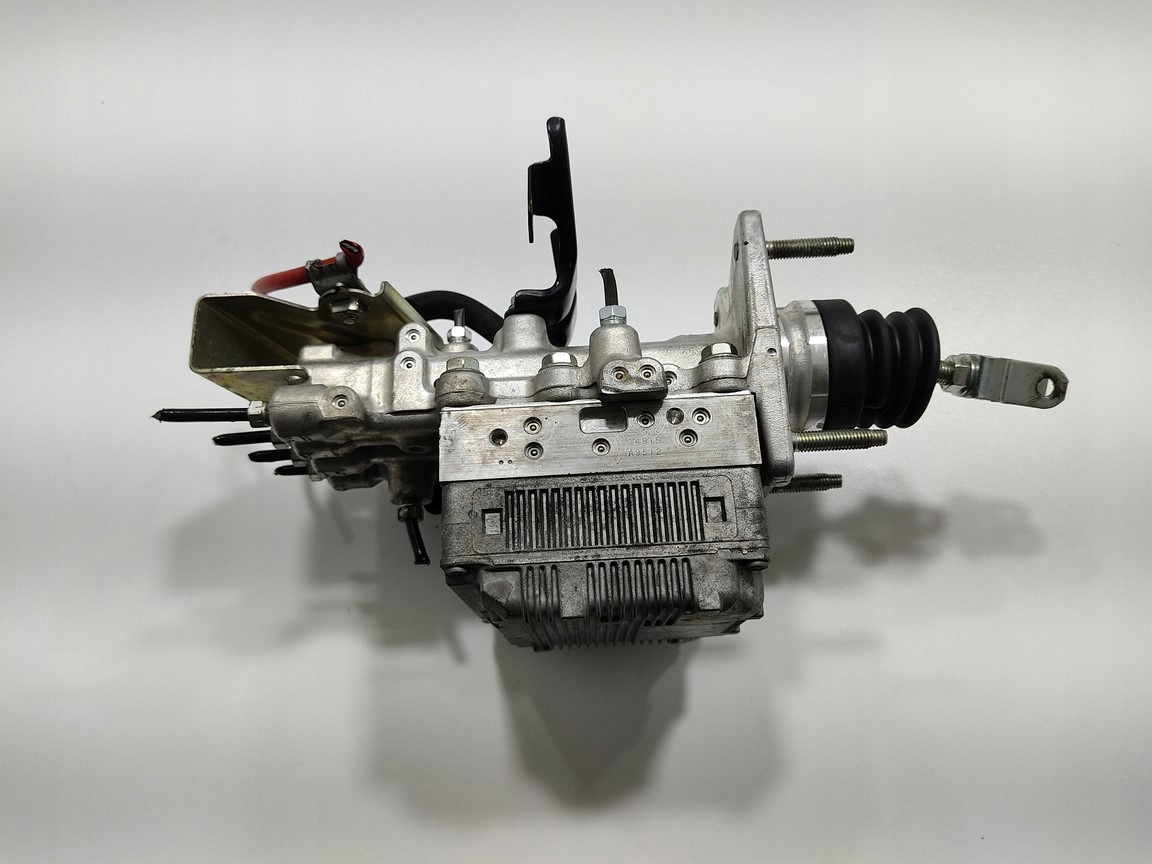 KOCKA ABS TOYOTA YARIS III 1.8 HYBRID 47210-52180 2013-2017