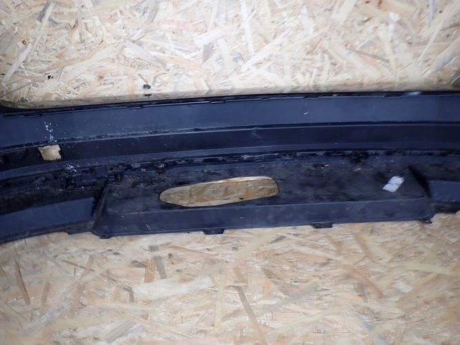 SKODA SUPERB III KOMBI 15- ZADNÝ NÁRAZNÍK