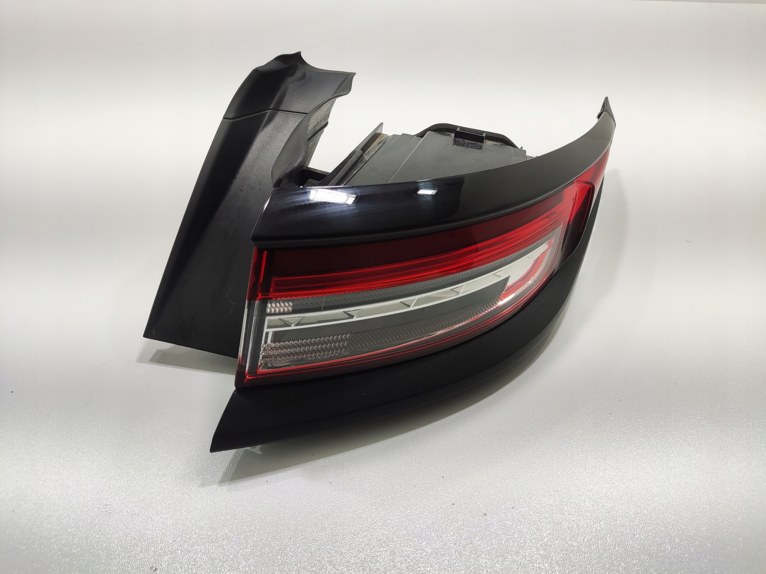 PRAVE ZADNE SVETLO CITROEN DS3 DS 3 CROSSBACK 9827059380 2019-2022