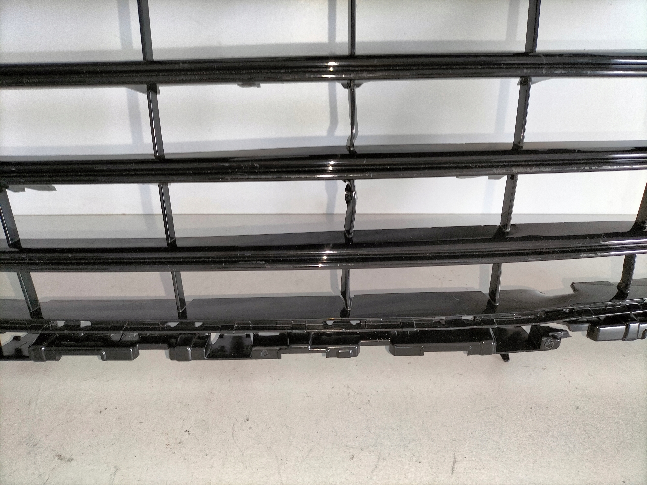 MRIEZKA LISTA AUDI A3 8V 12-16 SEDAN S3