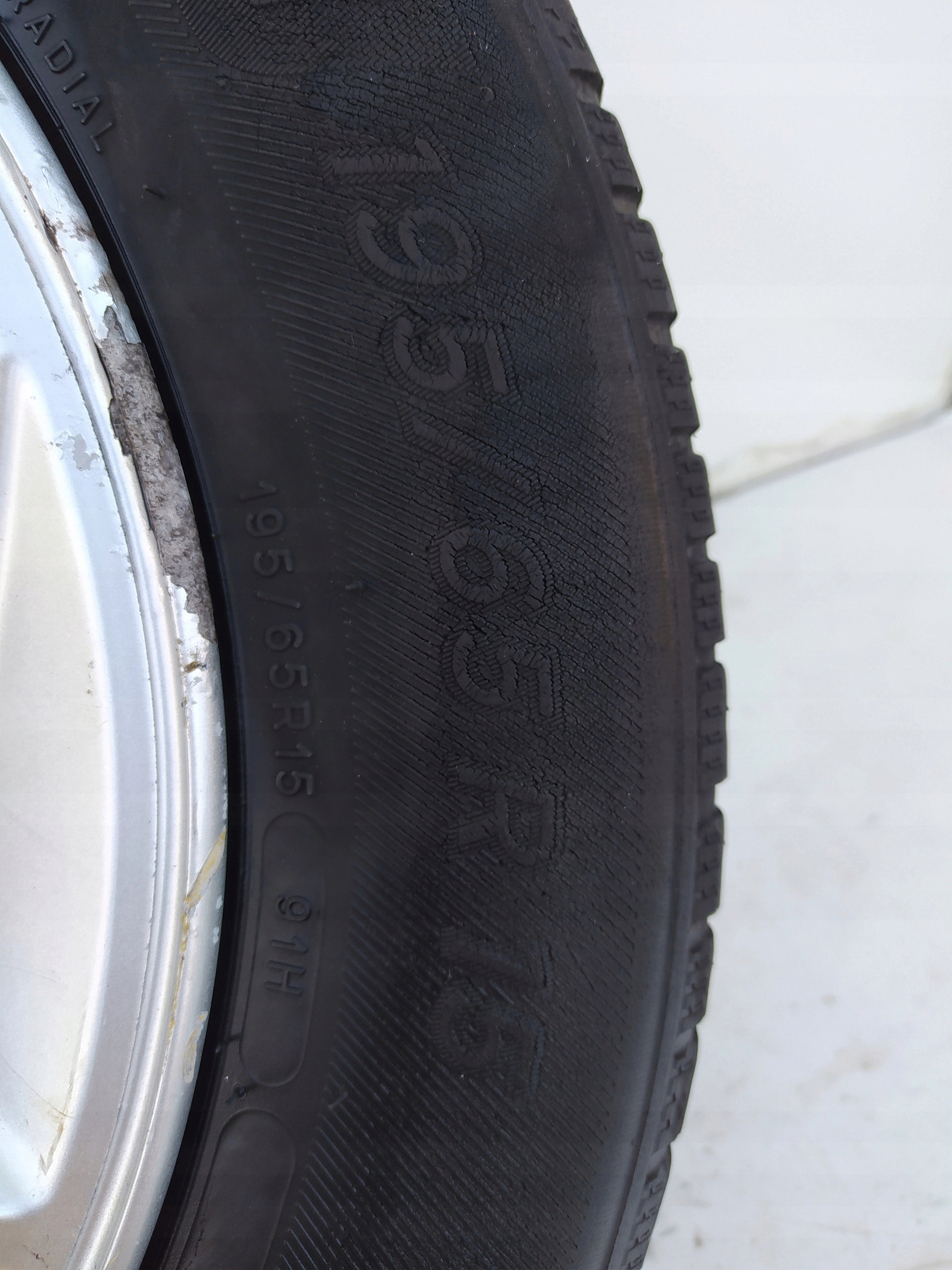 HYUNDAI I30 II 15“ 012-016 KOLESA 52910-A5100