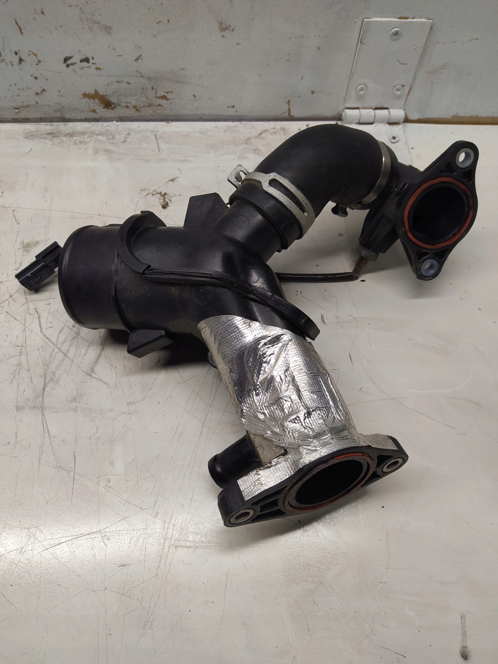 MERCEDES W176 1.5DCI HADICA TRUBKA TURBA 1207600
