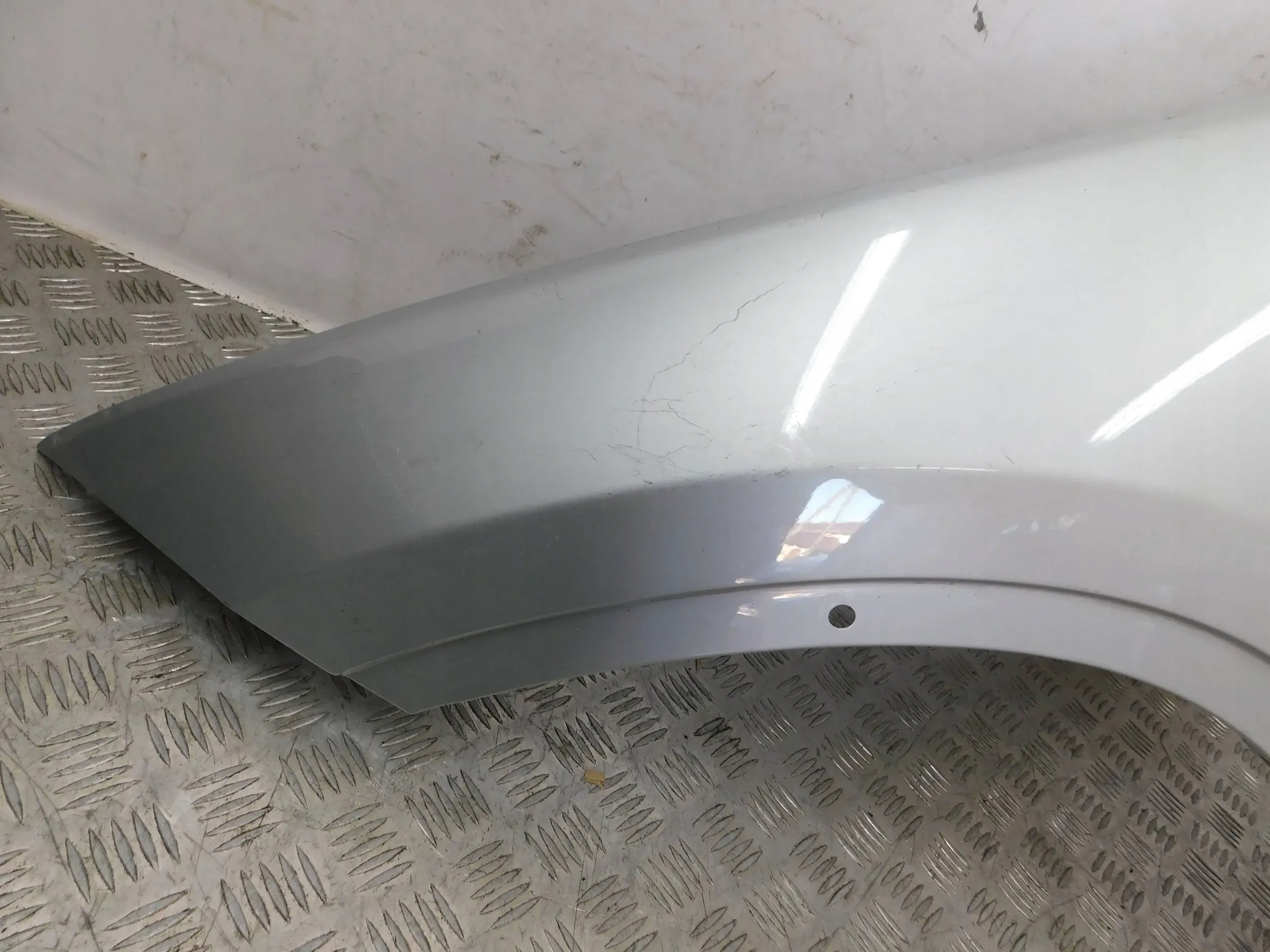 BLATNIK PREDNÝ LAVY BMW X1 E84