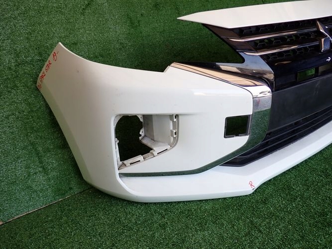 MITSUBISHI SPACE SATR LIFT 19- PREDNÝ NÁRAZNÍK