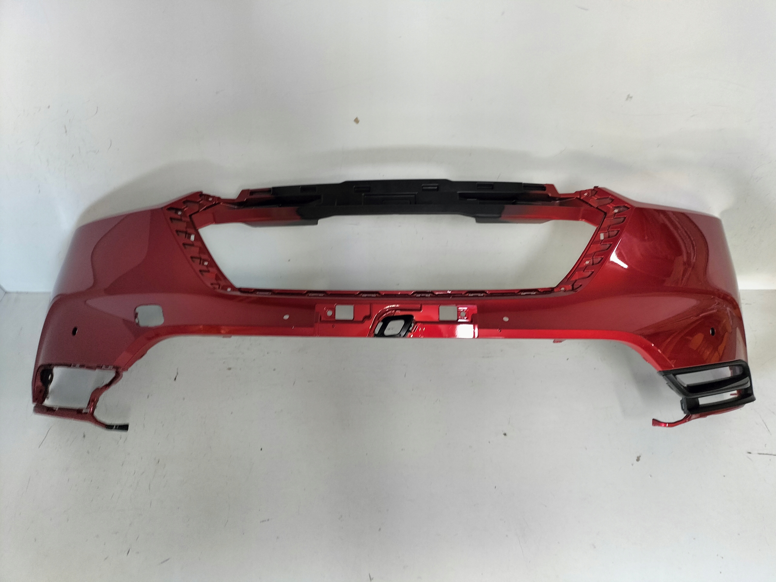 PREDNÝ NÁRAZNÍK HONDA HRV HR-V III 21-