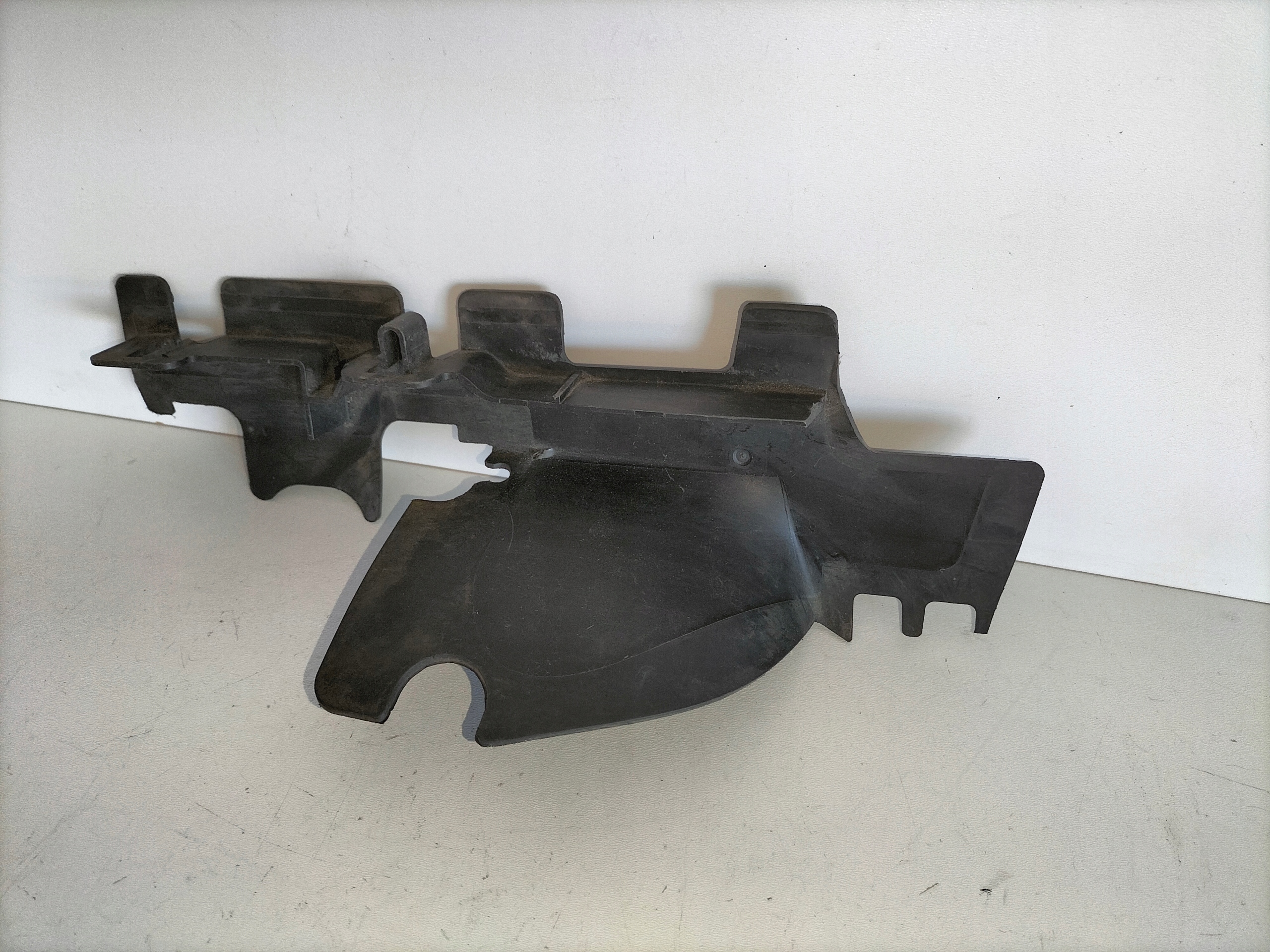 VOLANT NASAVANIE VZDUCHU LAVE VW GOLF 6 VI 08-