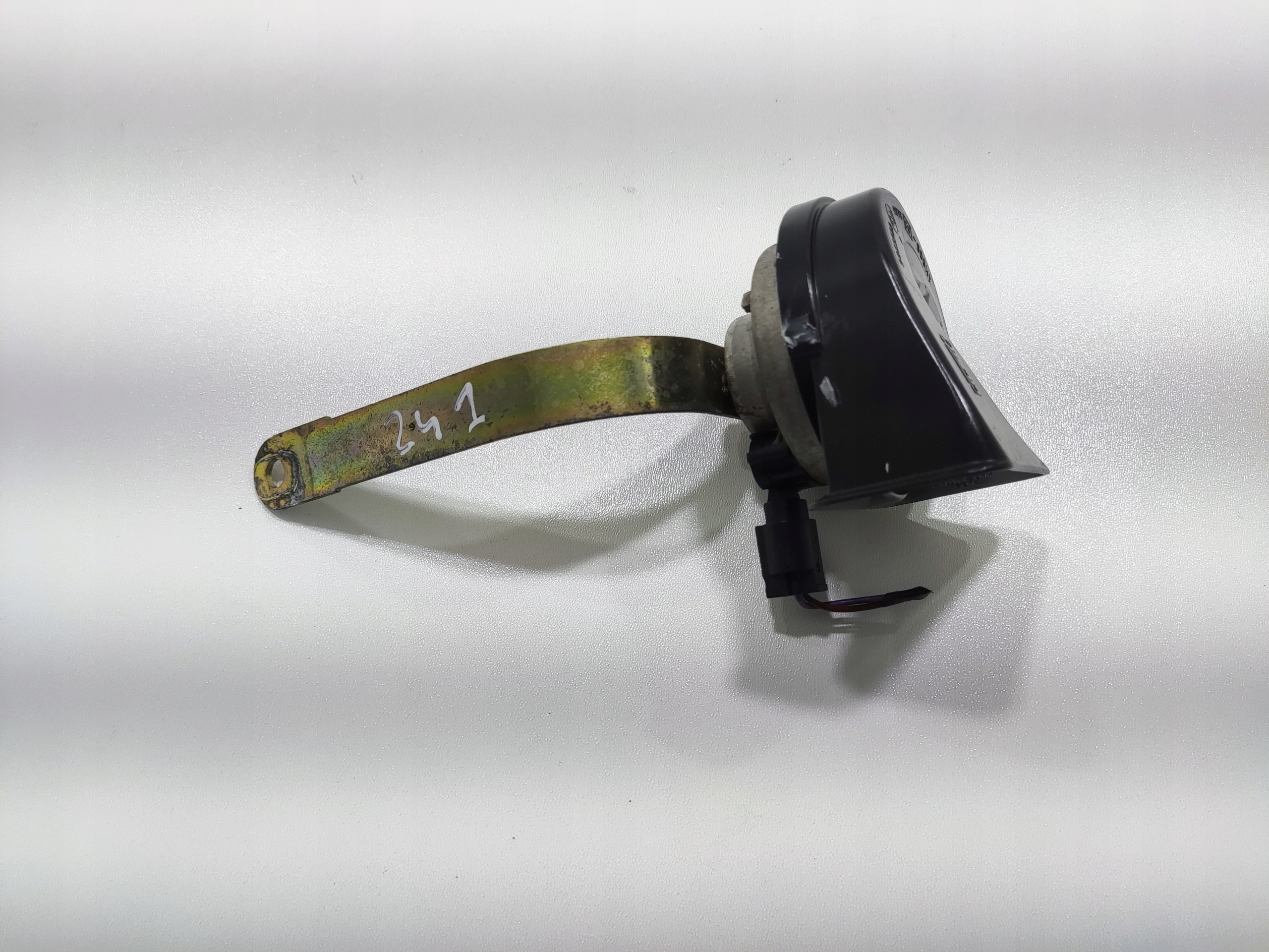 KLAKSON PREDNA BMW Z4 E85 4117055 2002-2006