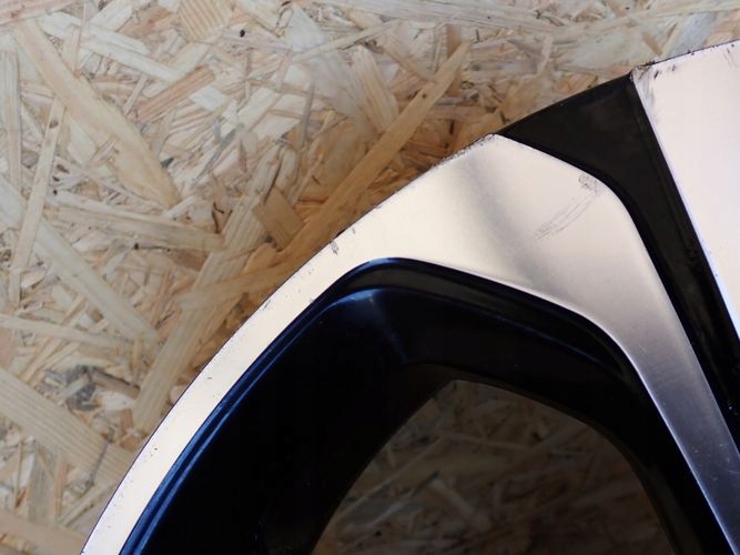 KIA 6,5Jx16 ET40 5×114,3 HLINIKOVY DISK ELEKTRON 52910-CR200