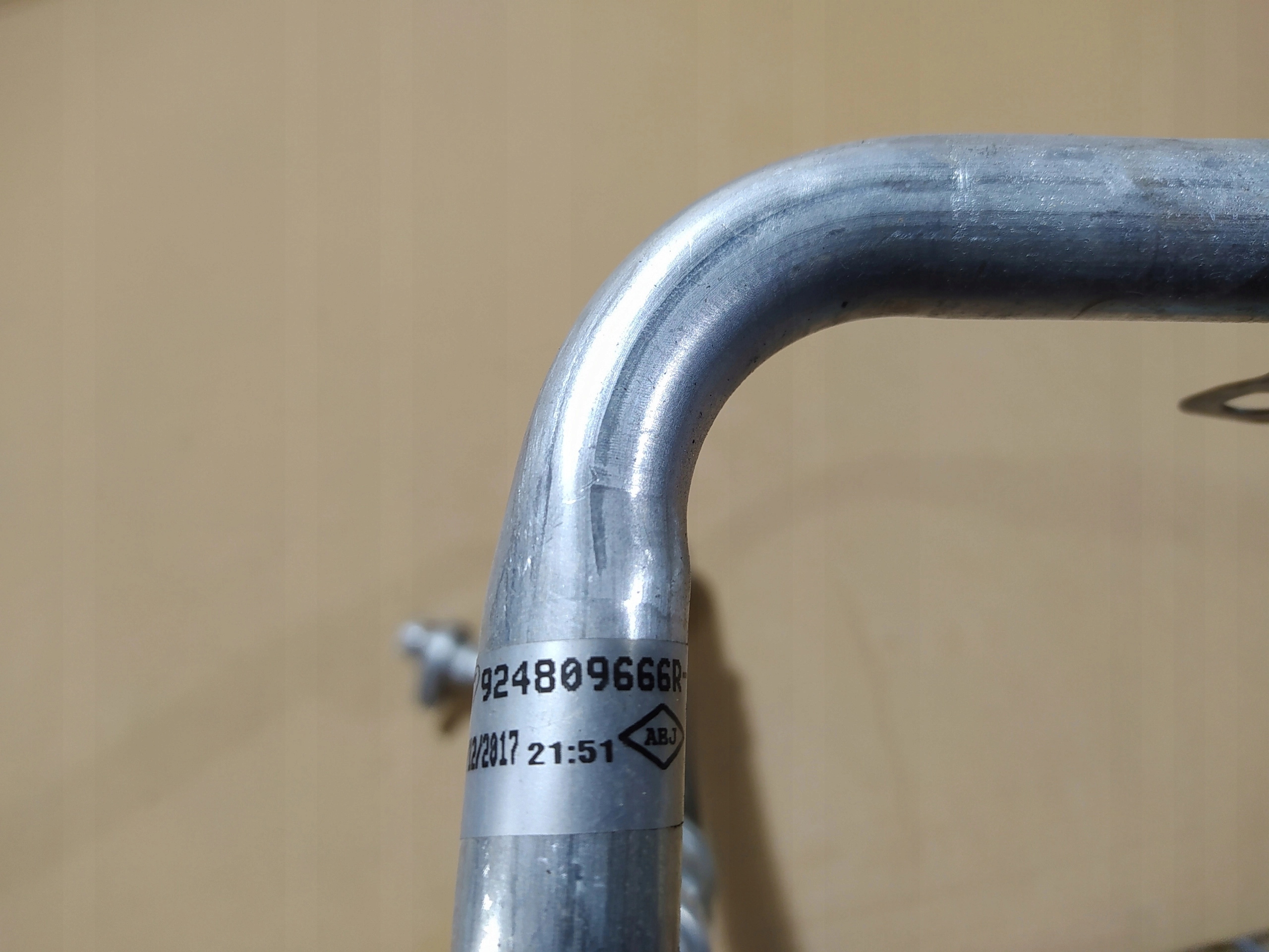 RENAULT CLIO 4 IV HADICA TRUBKA KLIMATIZÁCIE 924809666r