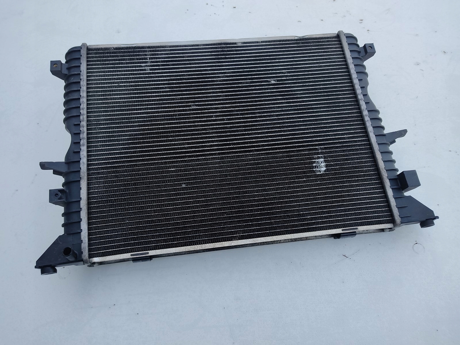 CHLADIC VODY LAND ROVER DEFENDER 2.4 TDCI 7H128T000AB 7H128T000 2007-2014