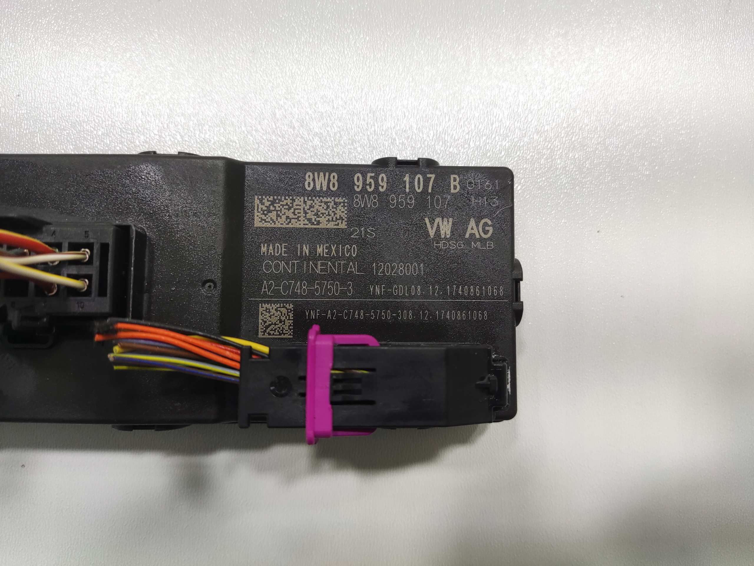 MODUL RIADIACA JEDNOTKA ZADNEJ KAPOTY KUFRA AUDI Q5 II 80A 2016-2020 8W8959107B