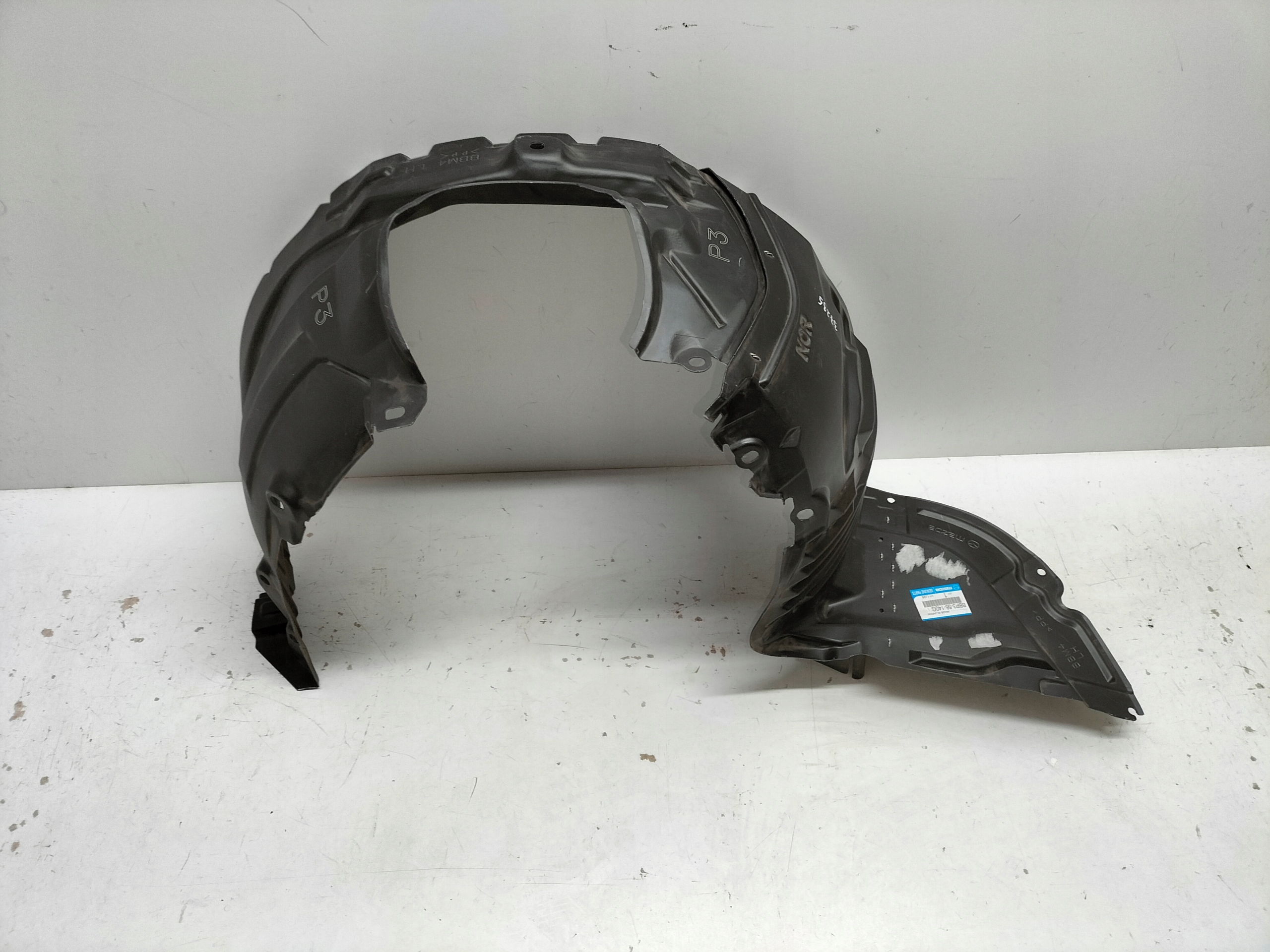 ĽAVÝ PREDNÝ PODBLATNÍK MAZDA 3 BL 09-13