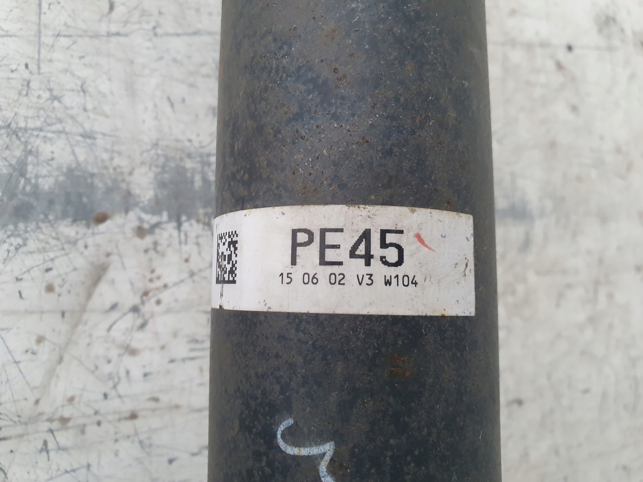 LEXUS IS300H KARDAN PE45