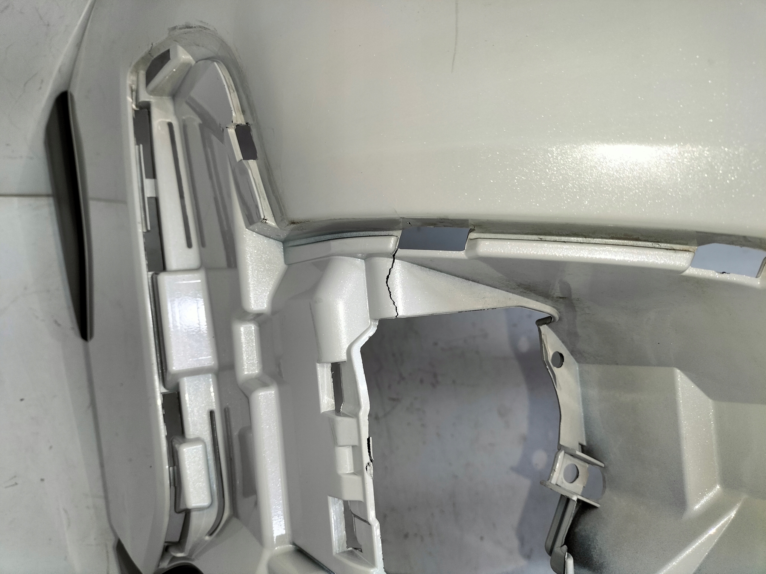 PREDNÝ NÁRAZNÍK SUBARU XV CROSSTREK LIFT 20-