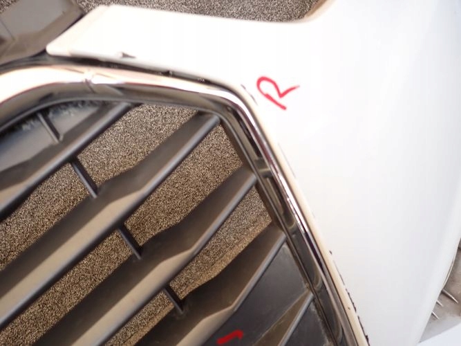 AUDI A1 LIFT 14- PREDNÝ NÁRAZNÍK