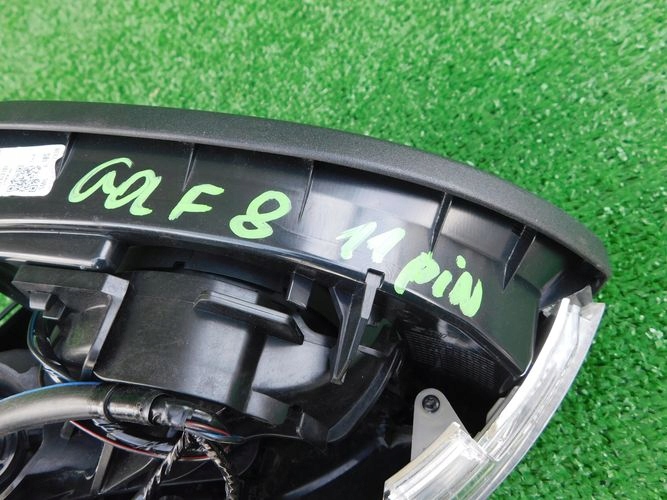 VW GOLF VIII ĽAVÉ ZRKADLO 11 PIN + KAMERA